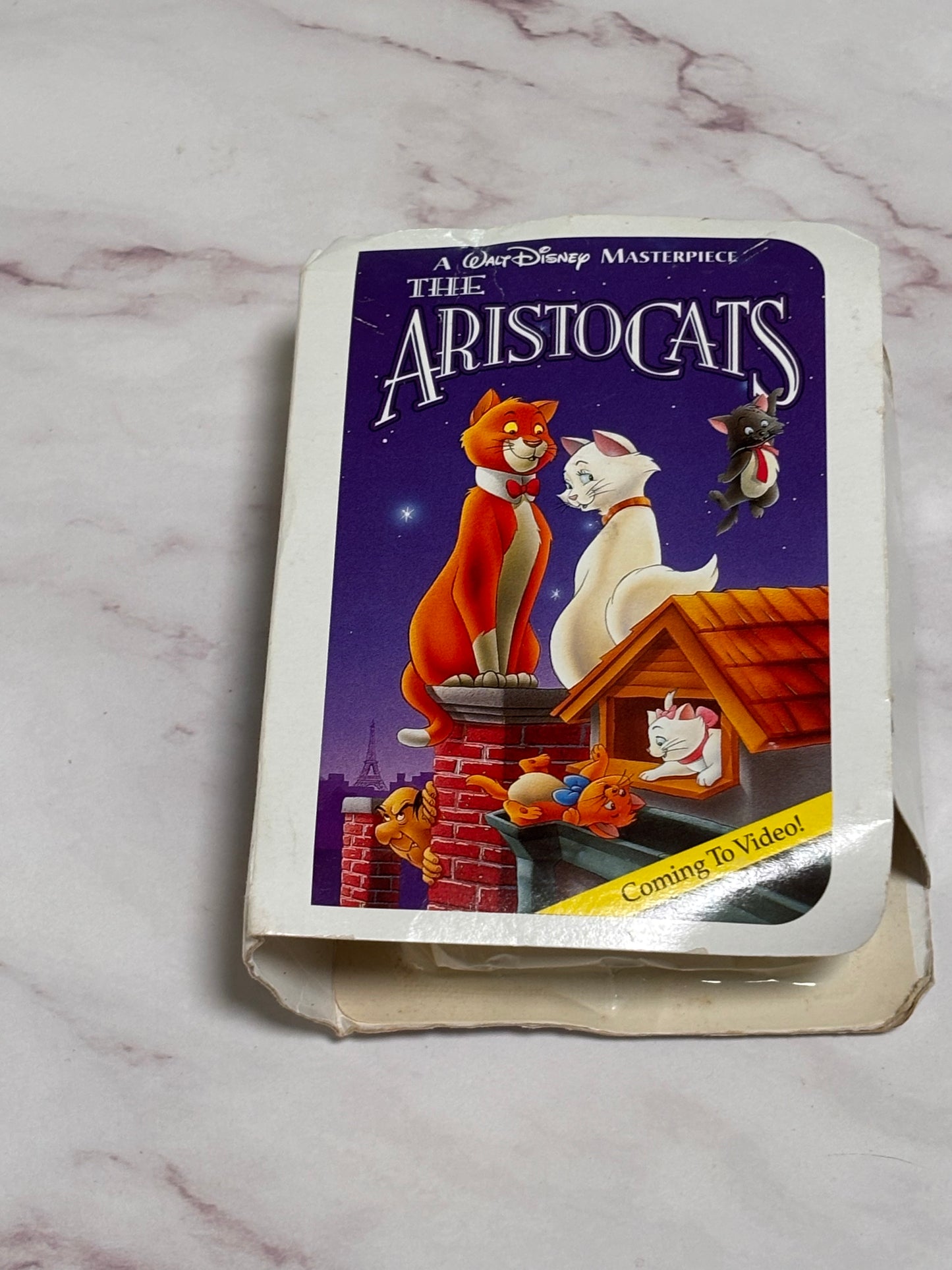 1995 Disney Masterpiece The Aristocats Figure McDonalds Happy Meal Toy VHS box
