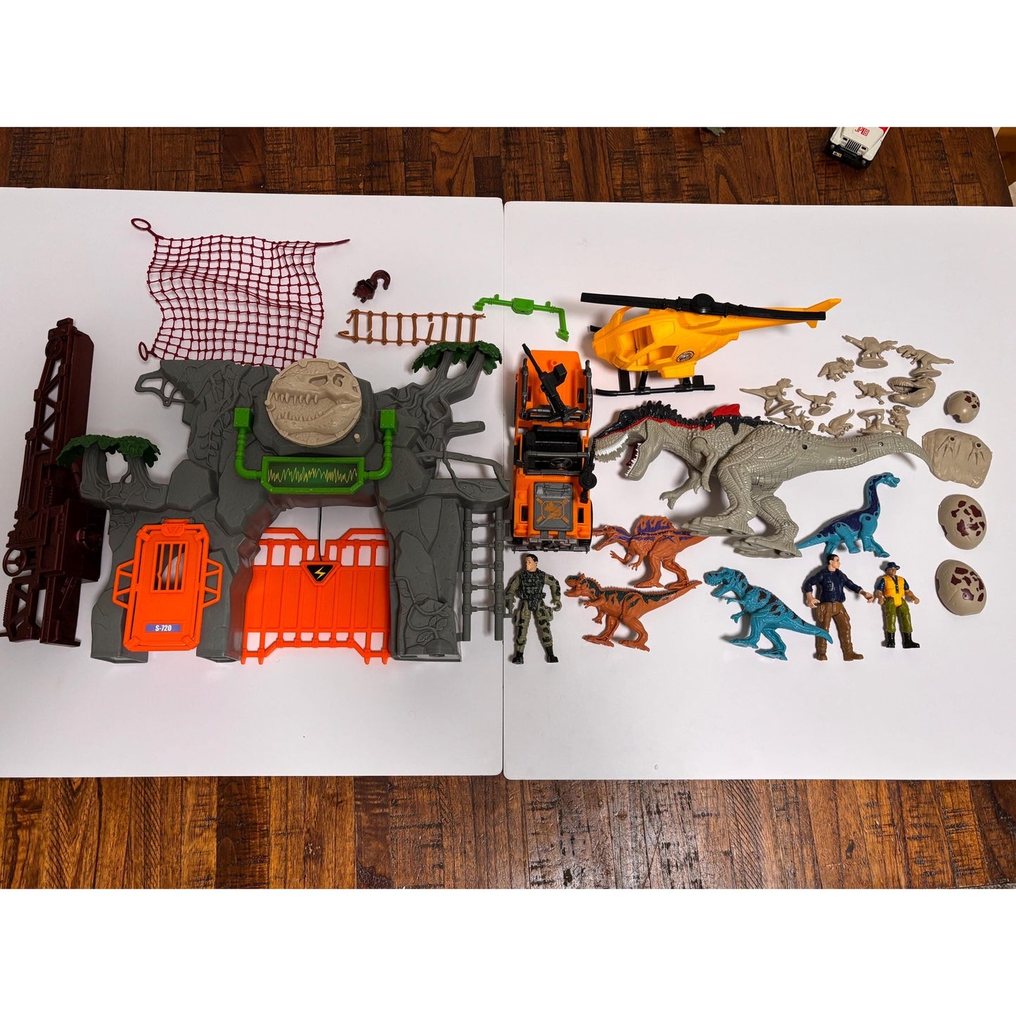 Dino Valley Mega Dino Gate Playset And Accessories- Chap Mei Toys Kid Connection