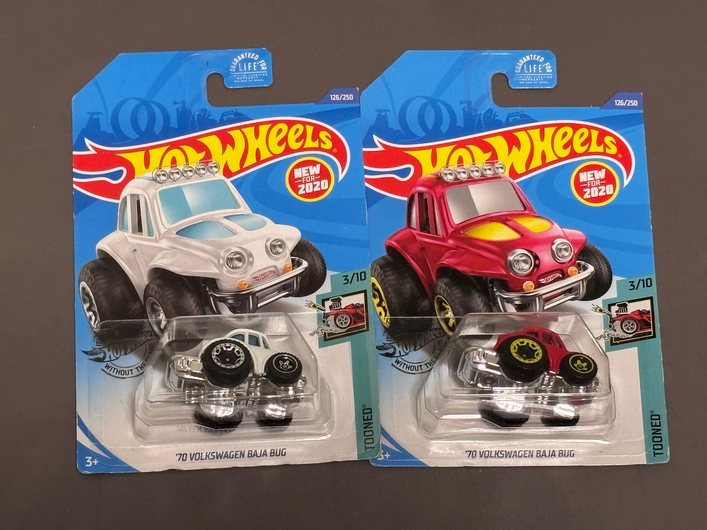 2020 Hot Wheels Tooned 70 Volkswagen Baja Bug Tooned Red /White lot of 2