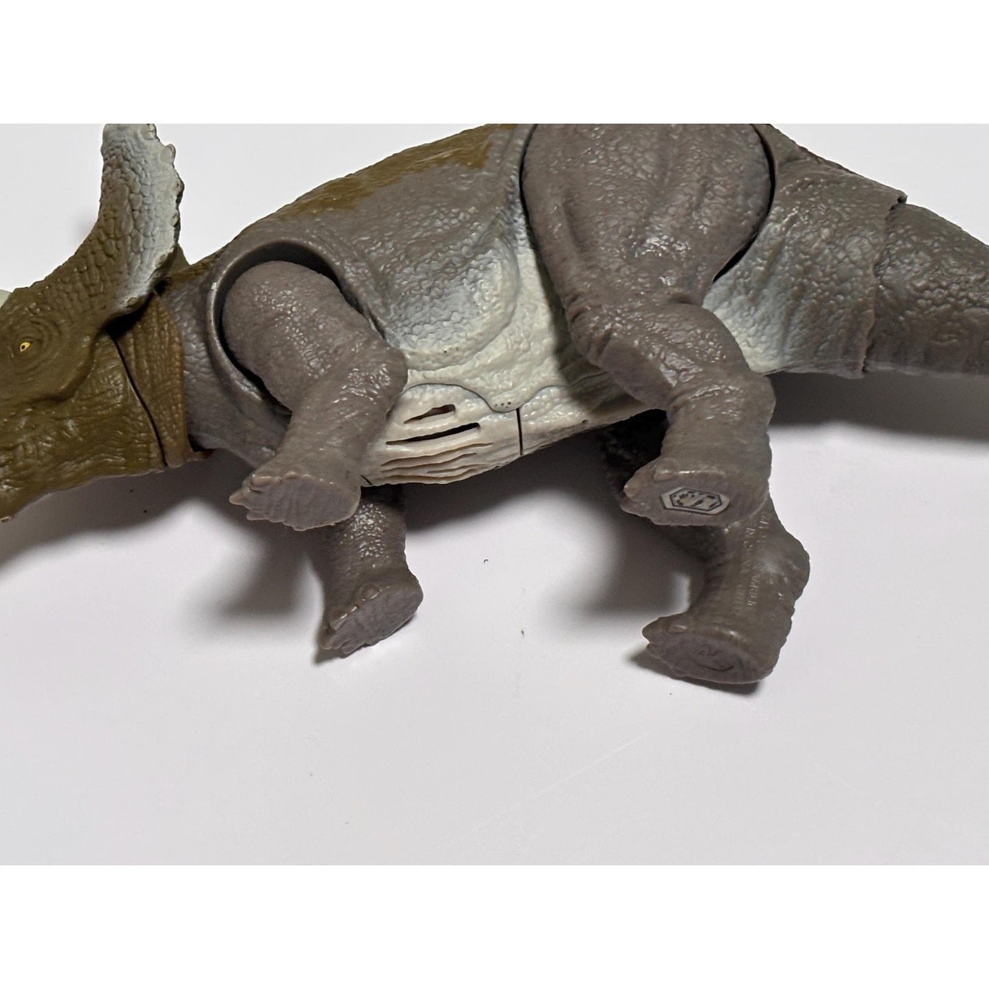 Jurassic World Fallen Kingdom Primal Attack Sound Strike Triceratops Mattel