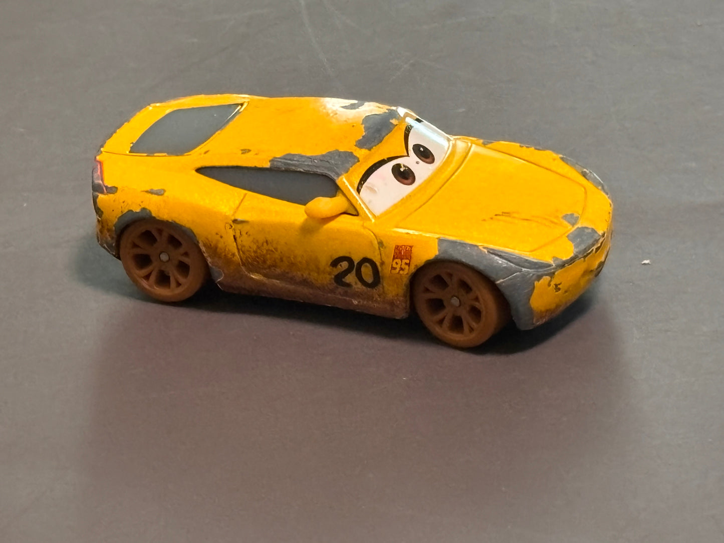 Disney Pixar Movie Cars 3 Diecast # 20 Racer Cruz Ramirez Muddy 1:55 Toy Car