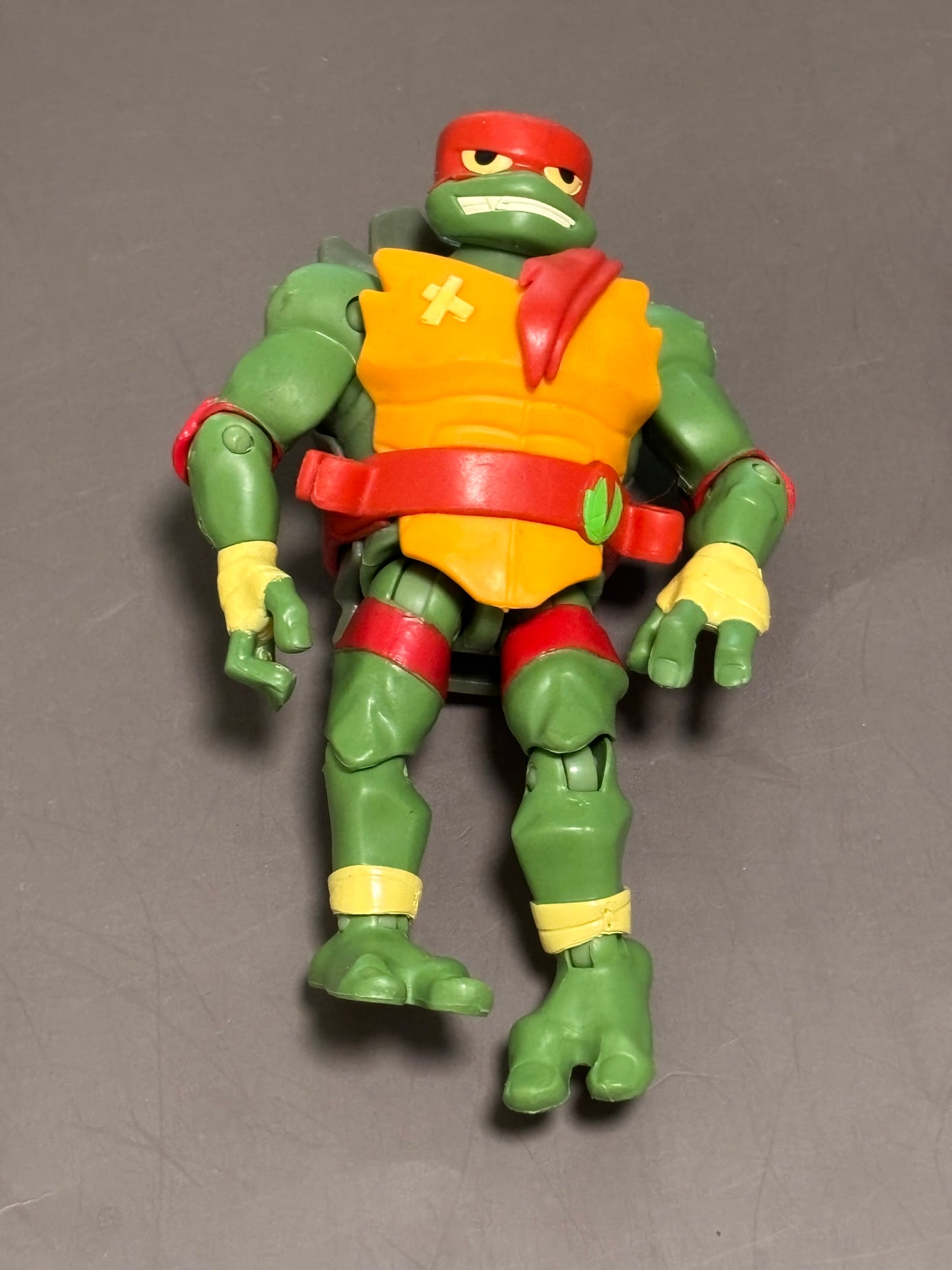 TMNT Rise of the Teenage Mutant Ninja Turtles 2018 Raphael 4.75" Action Figure