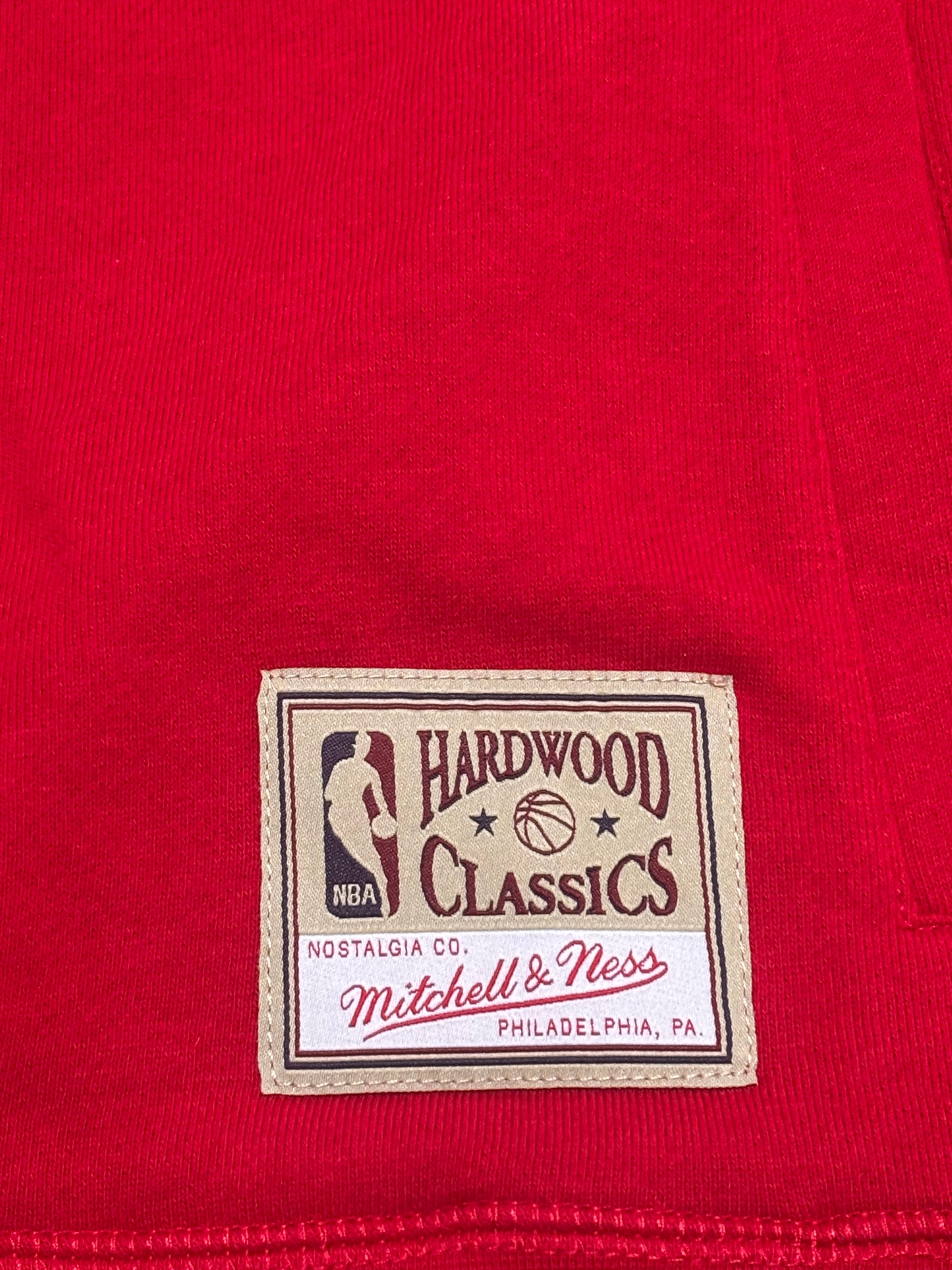 Atlanta Hawks Mitchell & Ness Hardwood Classic HWC NBA Retro Funnel Neck Fleece 3.0 Ghost Red Women’s Medium M New NWOT