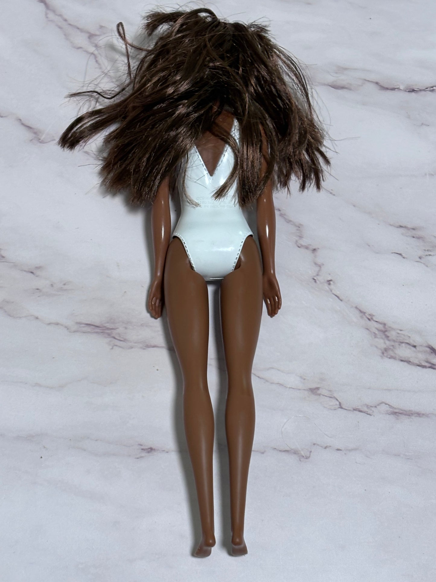 2016 Barbie Beach Water Play African American Nikki Doll  Swimsuit C270