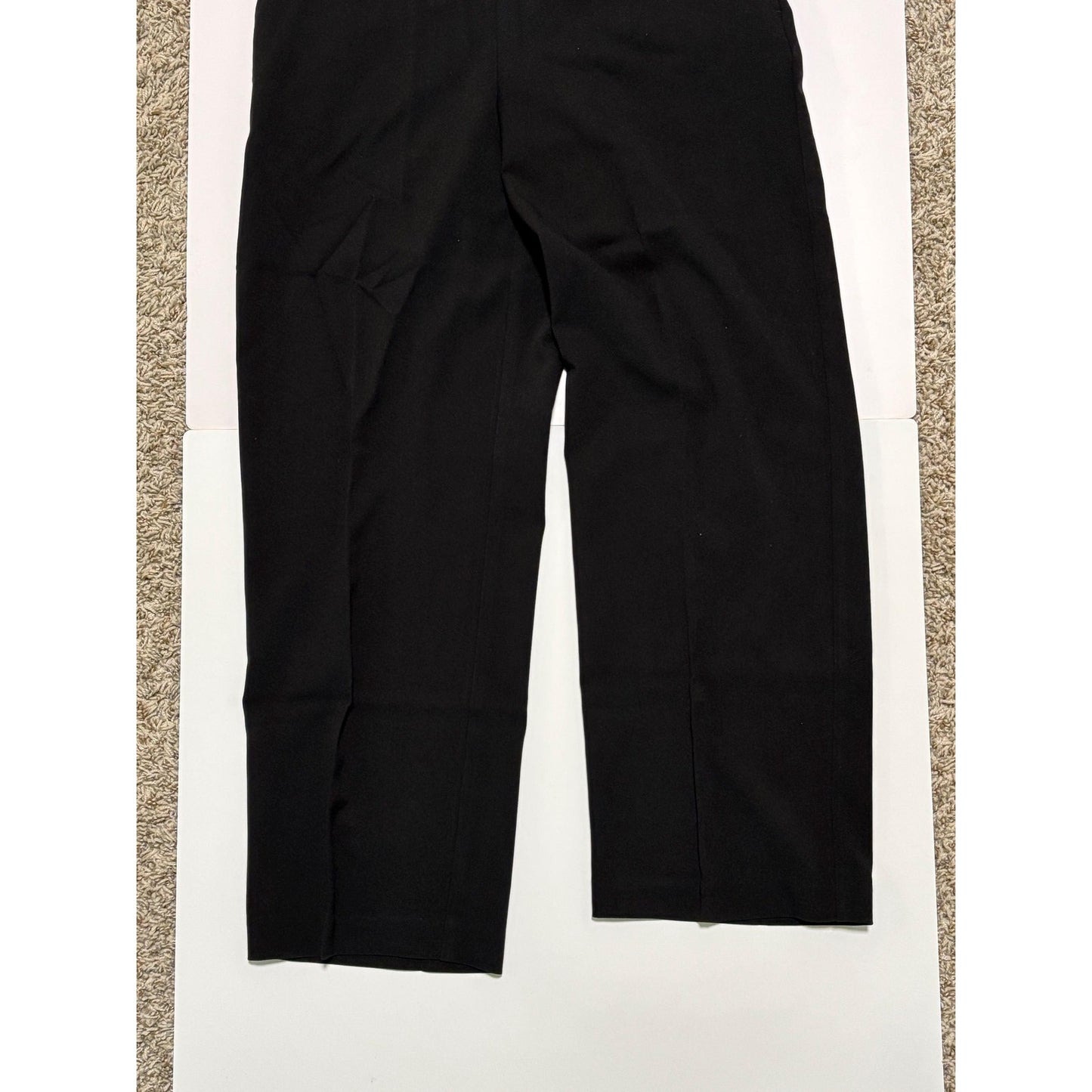 Briggs New York Women's Petite Pull Dress Pant Short Length Black 10P NWT