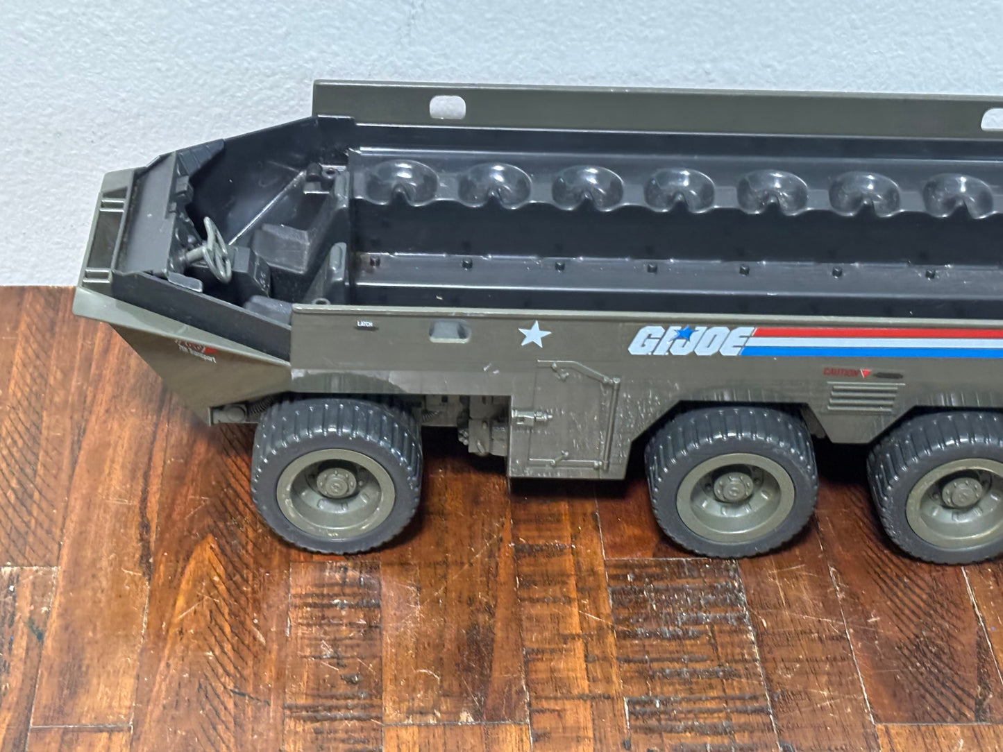 Vintage GI Joe ARAH 1983 Amphibious Personnel Carrier APC Hasbro Base