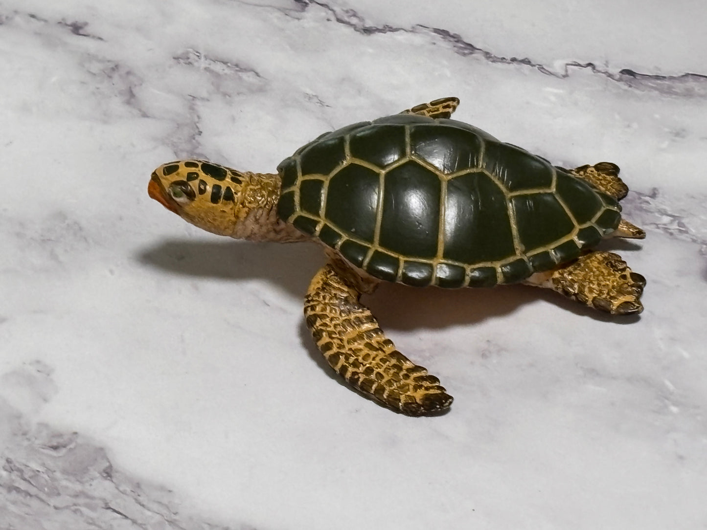 2007 Safari Ltd Plastic Sea Turtle Figurine 3” Green Black Yellow