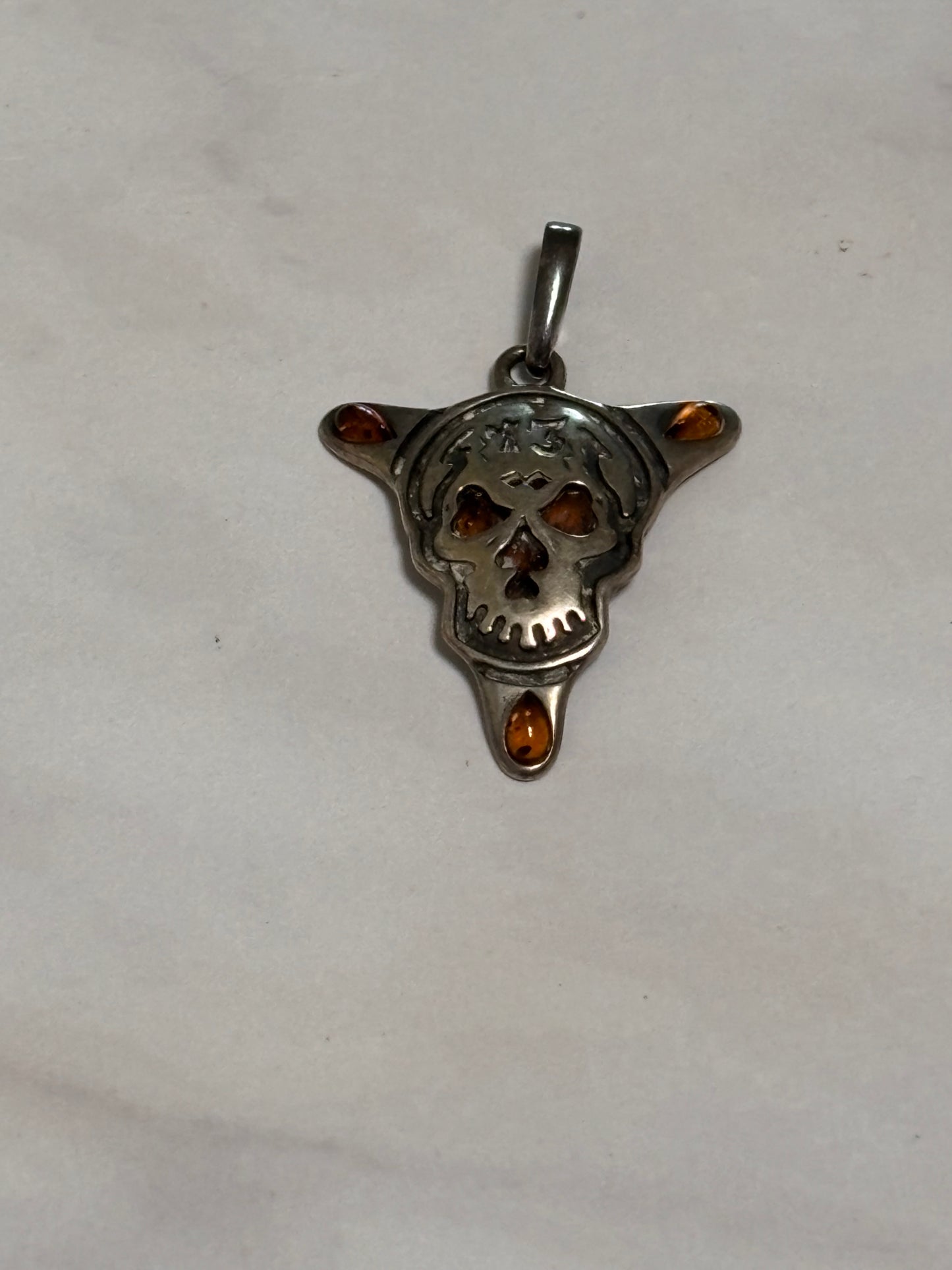 925 Sterling Silver Skull Pendant With Amber Cognac Natural Stone