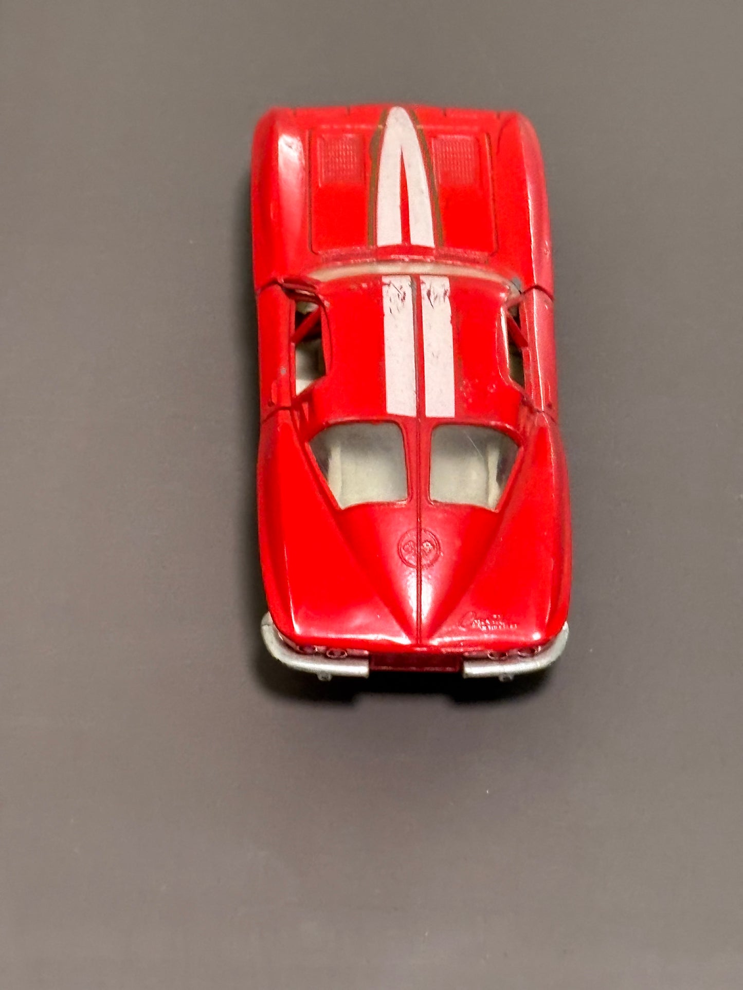 Majorette Red  '63 Corvette Sting Ray Opening Doors 1/32 Scale