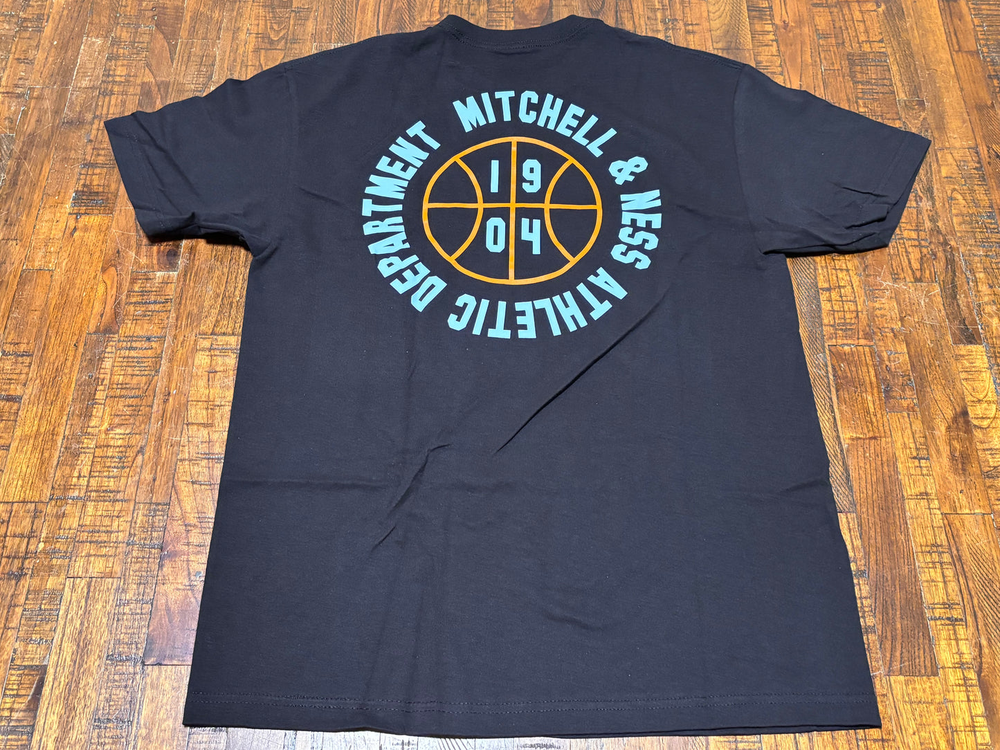 Mitchell & Ness Branded Sports Heavyweight Logo Graphic Short Sleeve Tee T Shirt Black White Men’s Large L New NWT
