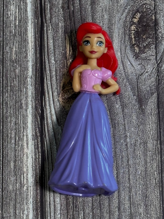 Disney Princess Royal Color Reveal mini Ariel doll