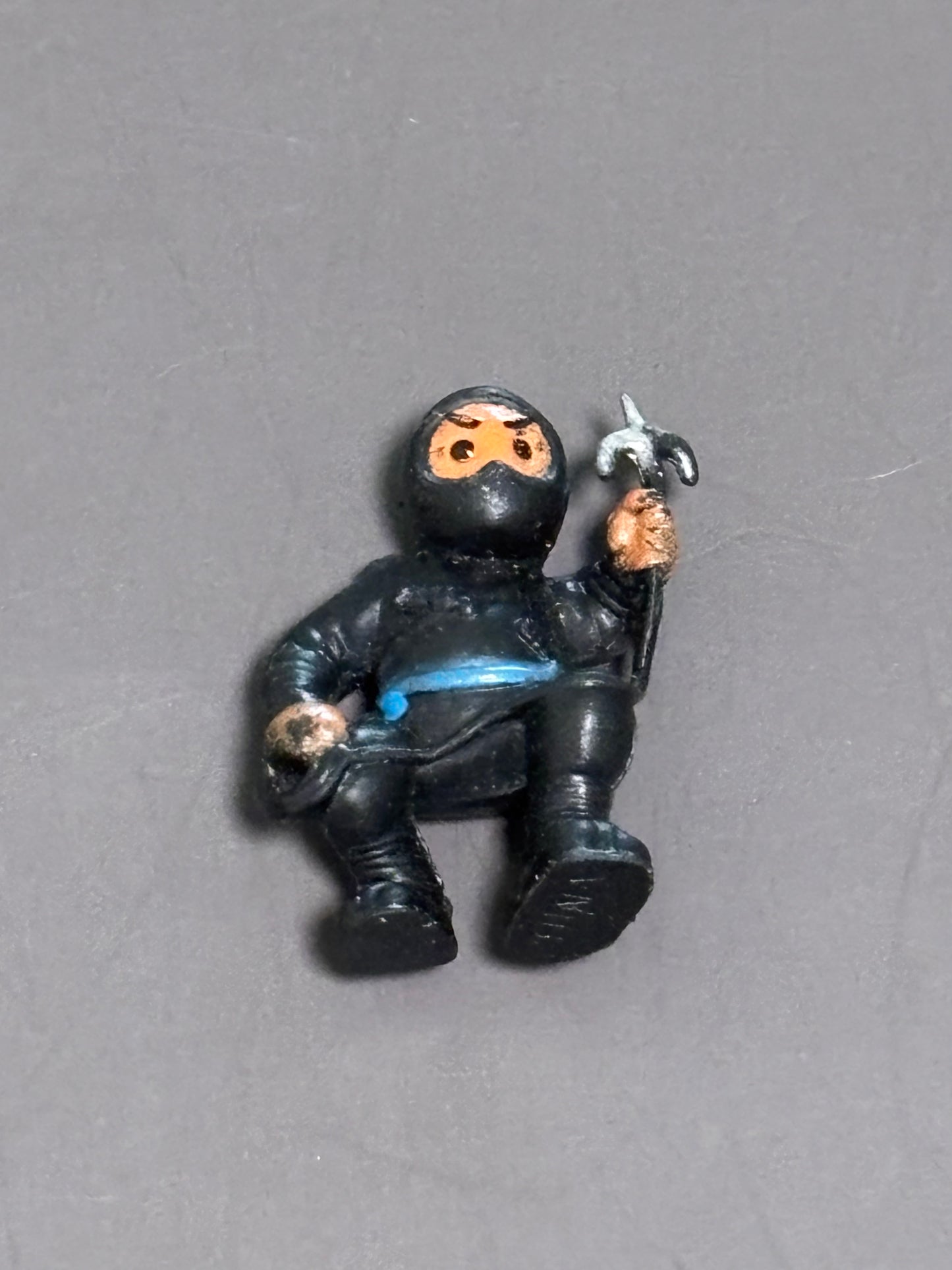 Ninja Mites Mini Black Figure Ninja Small Toy 1" Martial Asian Sai Vending Machine
