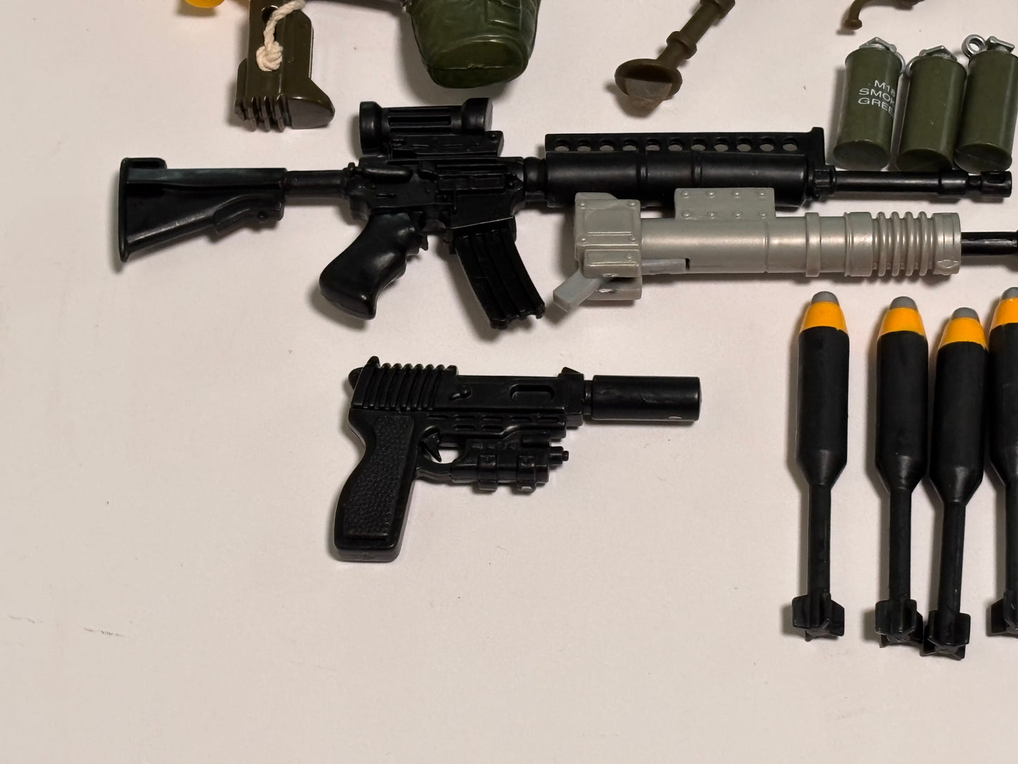 GI Joe Valor Vs. Venom Voice FX Duke 12" Vintage Action Figure Accessories 2004