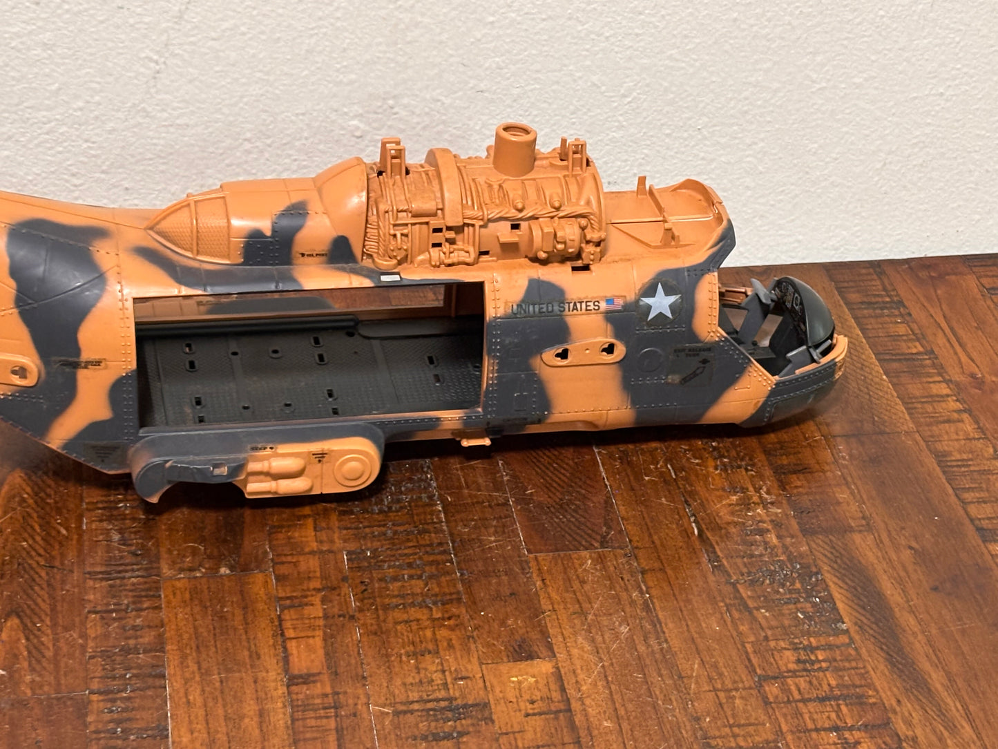 2013 Hasbro G.I. Joe Retaliation Eaglehawk Assault Helicopter