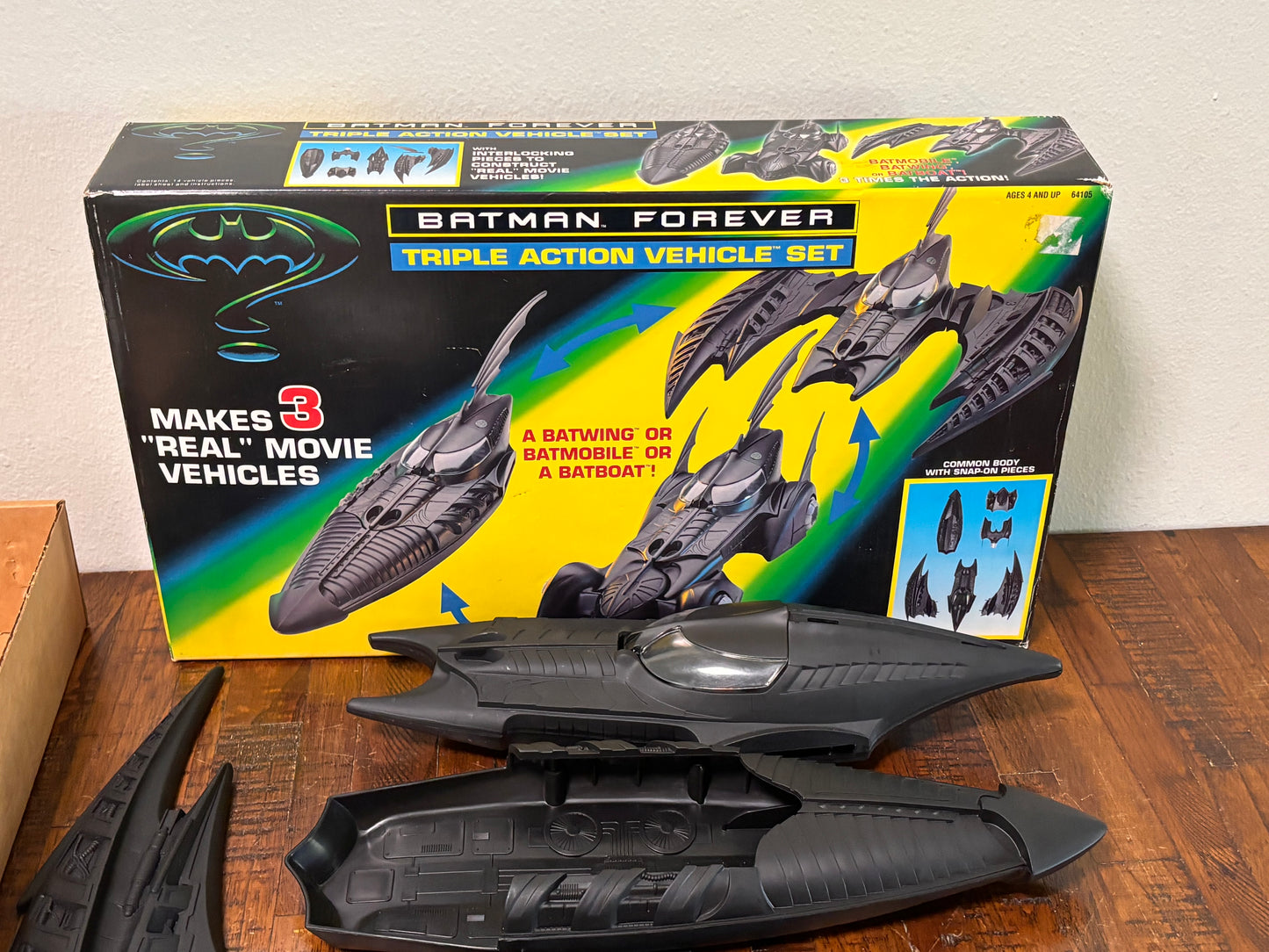 1995 Vintage Batman Forever 3 In 1 Batmobile Batwing Batboat Kenner Complete Box