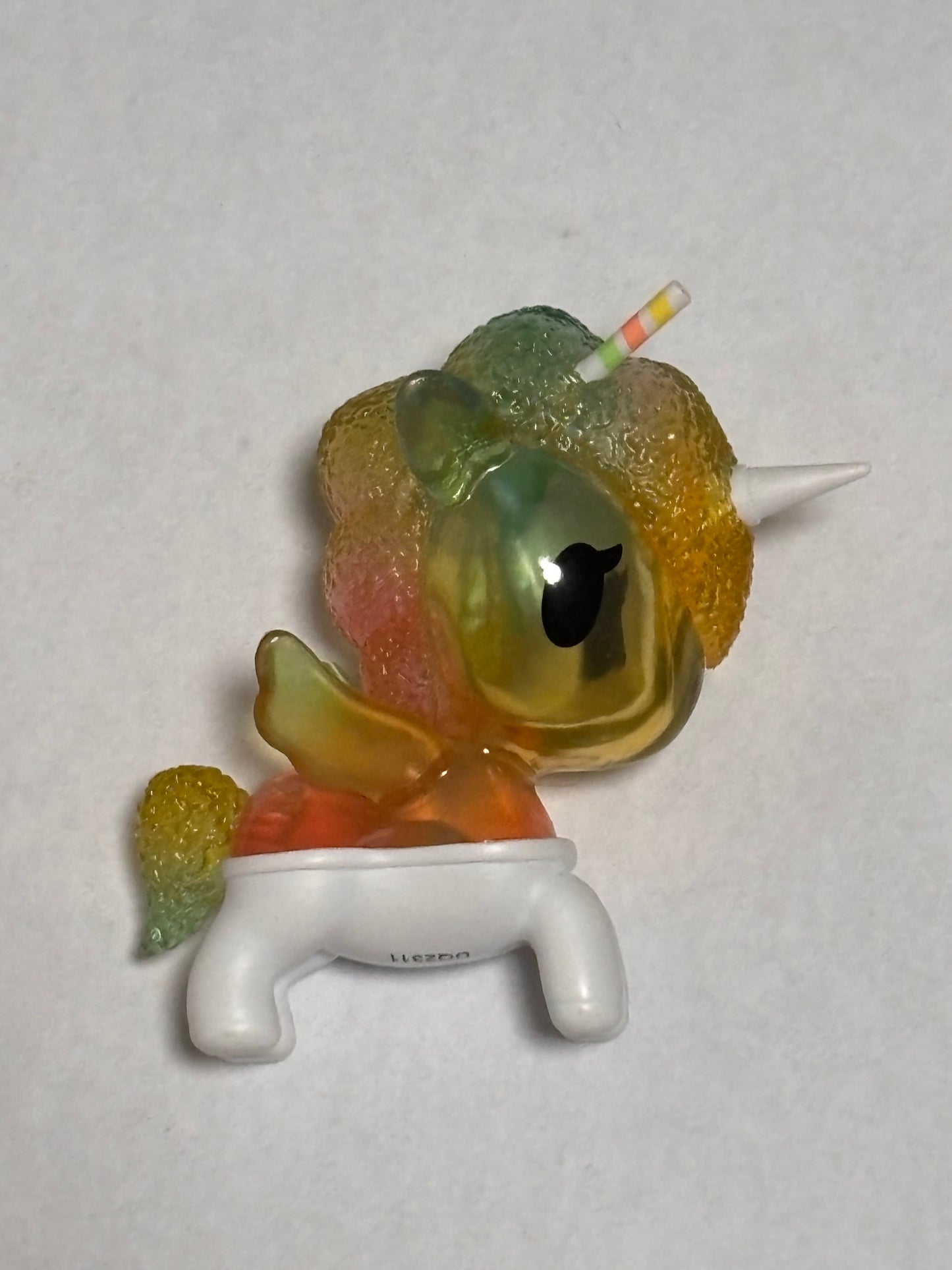 Tokidoki Capsule Cuties Unicorno Unicorn Frozen Treats Series Rainbow Snow Mini Vinyl Figure 3” Anime