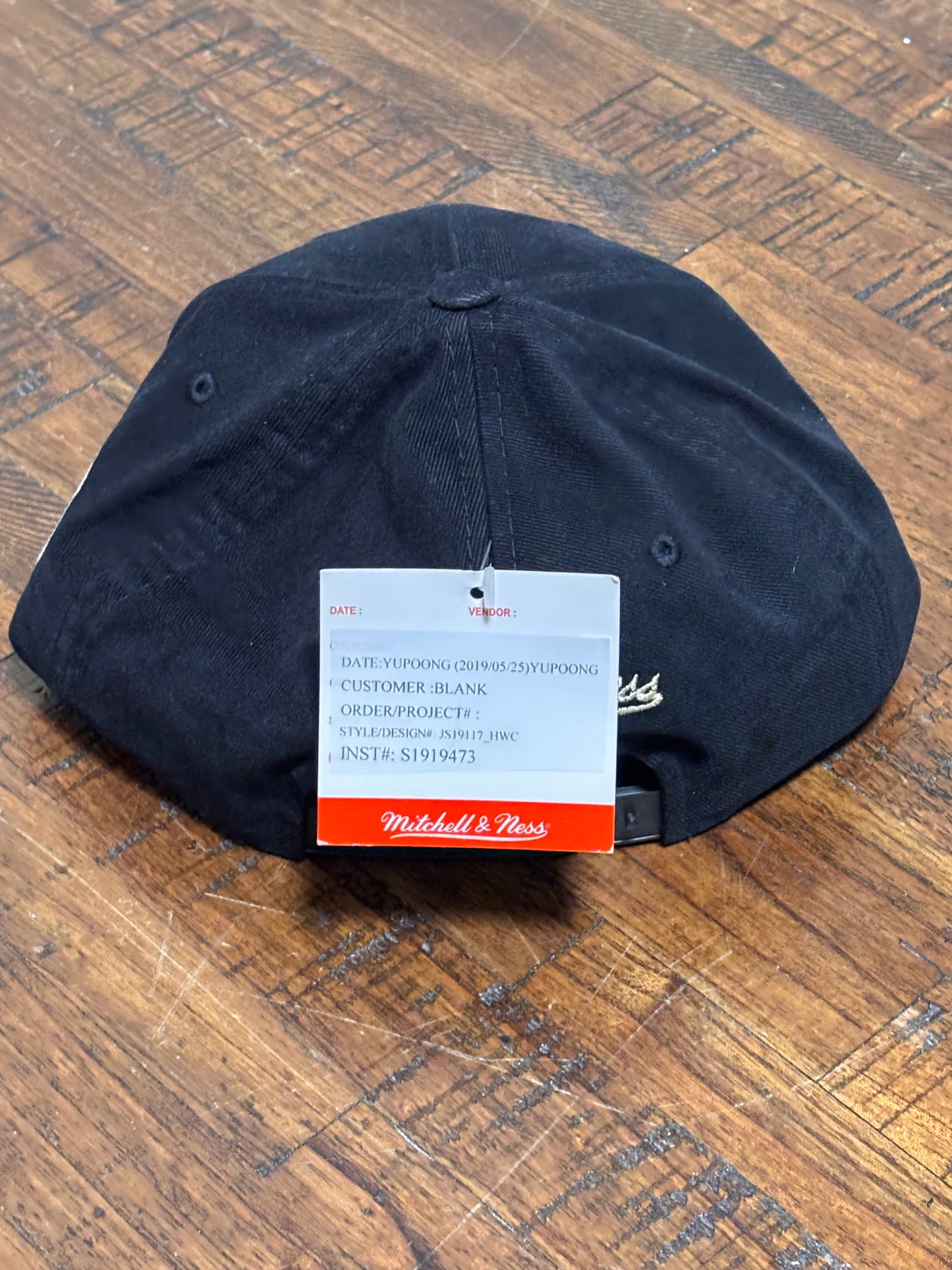 Houston Rockets Mitchell & Ness NBA Basketball HWC Hardwood Classics 3-2 Zone Deadstock Adjustable Snap Back Hat Cap Black Gold Red New NWT