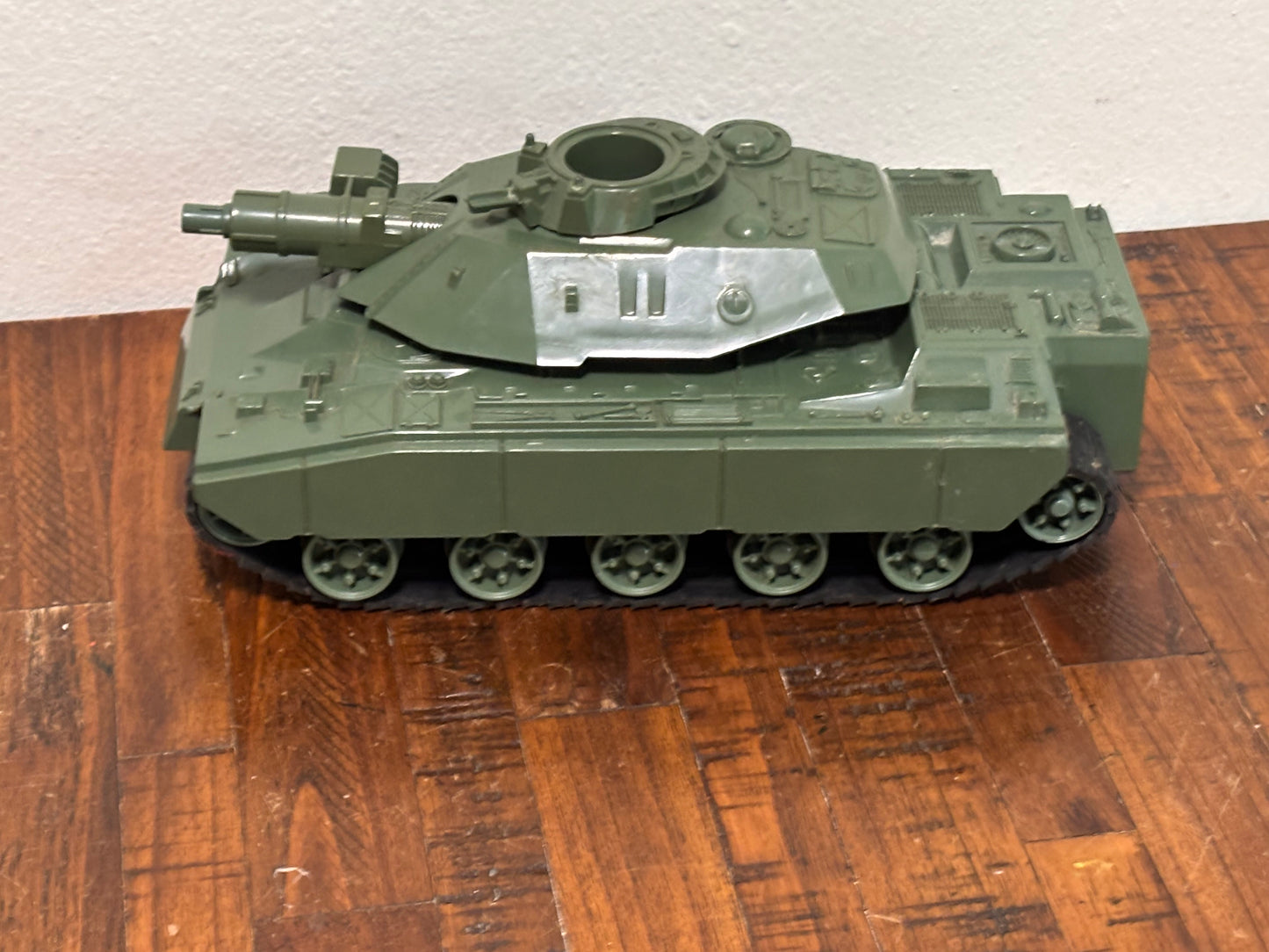 GI Joe MOBAT Motorized Battle Tank Hasbro 1982 Hasbro Vehicle Vintage
