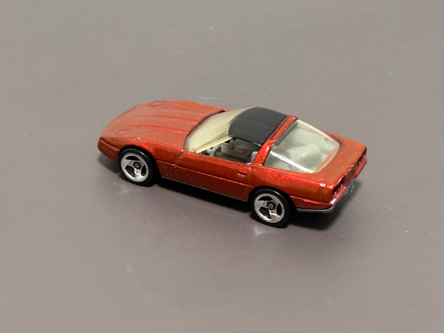Vintage 1982 Hot Wheels 80's Corvette Coupe Metallic Red Diecast 1:64 Malaysia