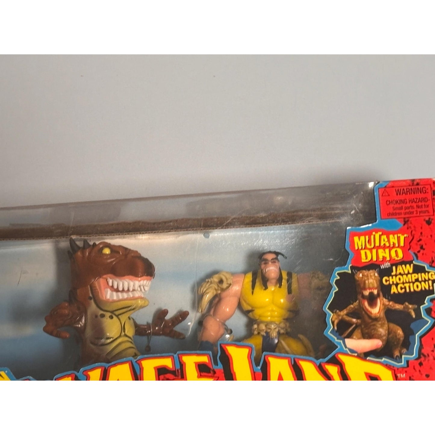 Toybiz 1997 X-Men Savage Land Wolverine And Crawler Rex Action Figure Set