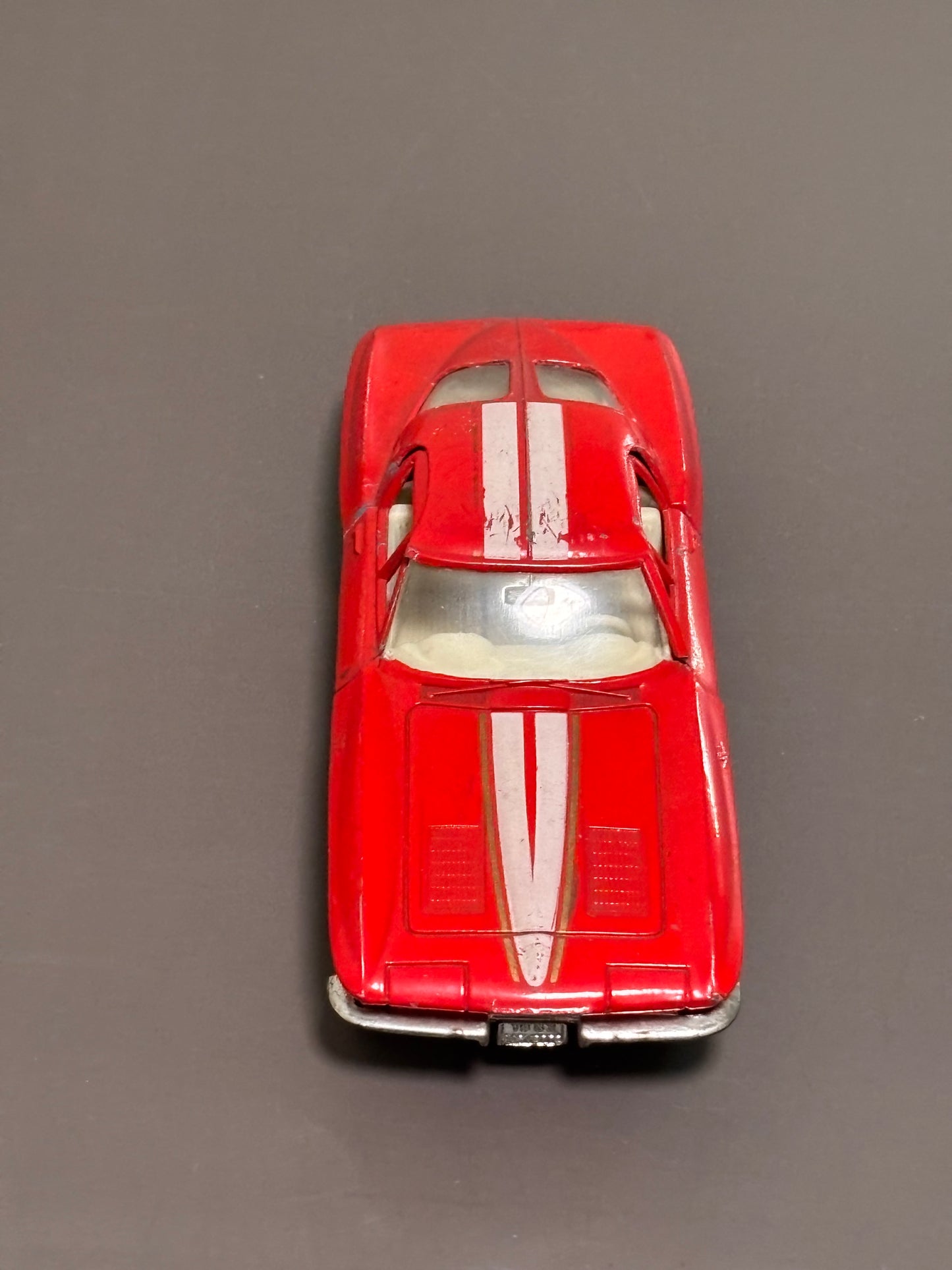 Majorette Red  '63 Corvette Sting Ray Opening Doors 1/32 Scale