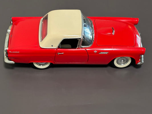 1955 Ford Thunderbird Diecast 1:18 Road Legends Red T-Bird Cream Removable Roof