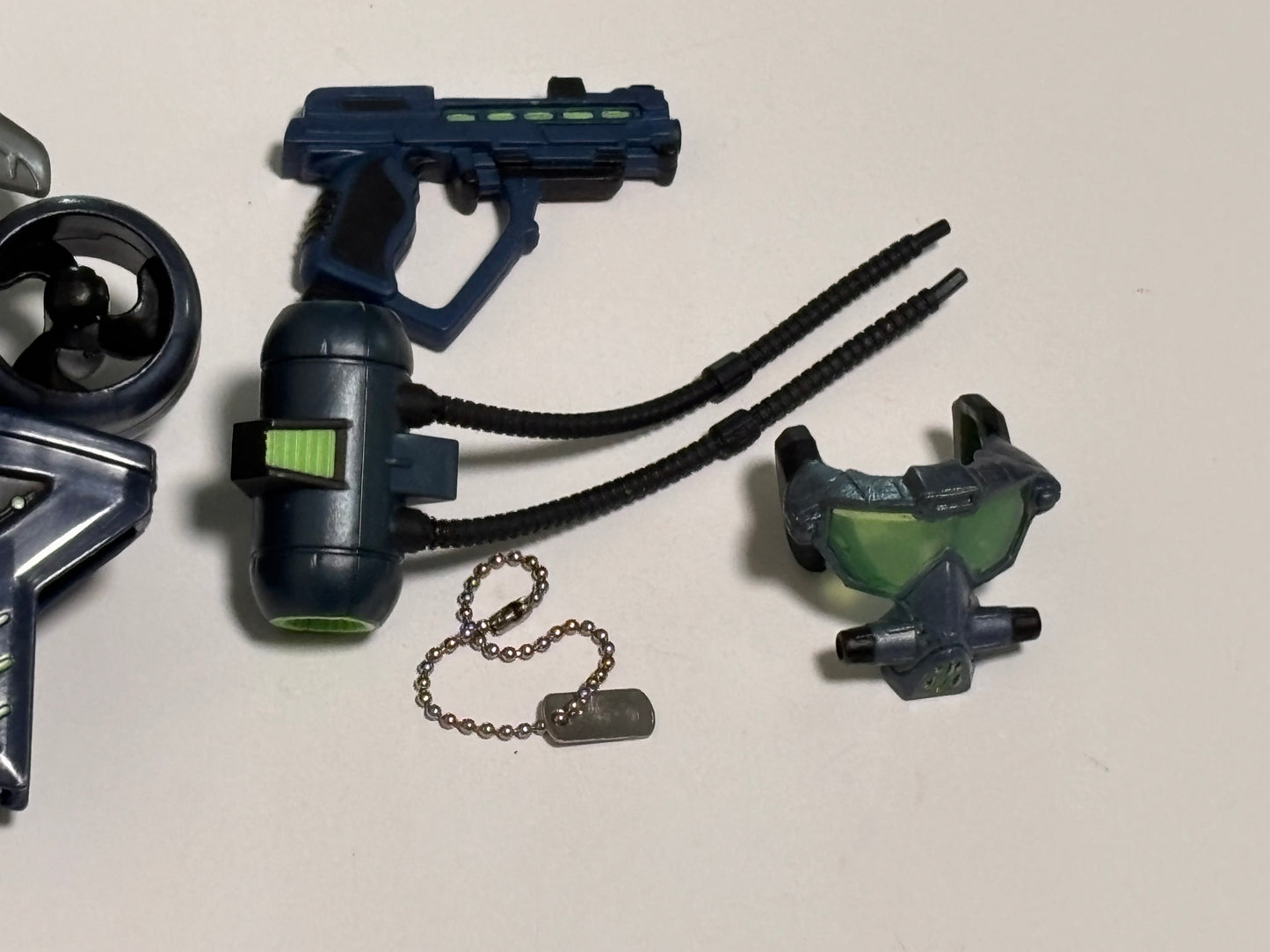 Hasbro 2005 G.I. Joe Sigma 6 Duke Sea Ops Plastic 8” Action Figure Accessories