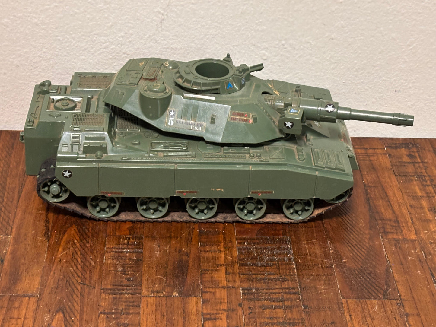 GI Joe MOBAT Motorized Battle Tank Hasbro 1982 Hasbro Vehicle Vintage