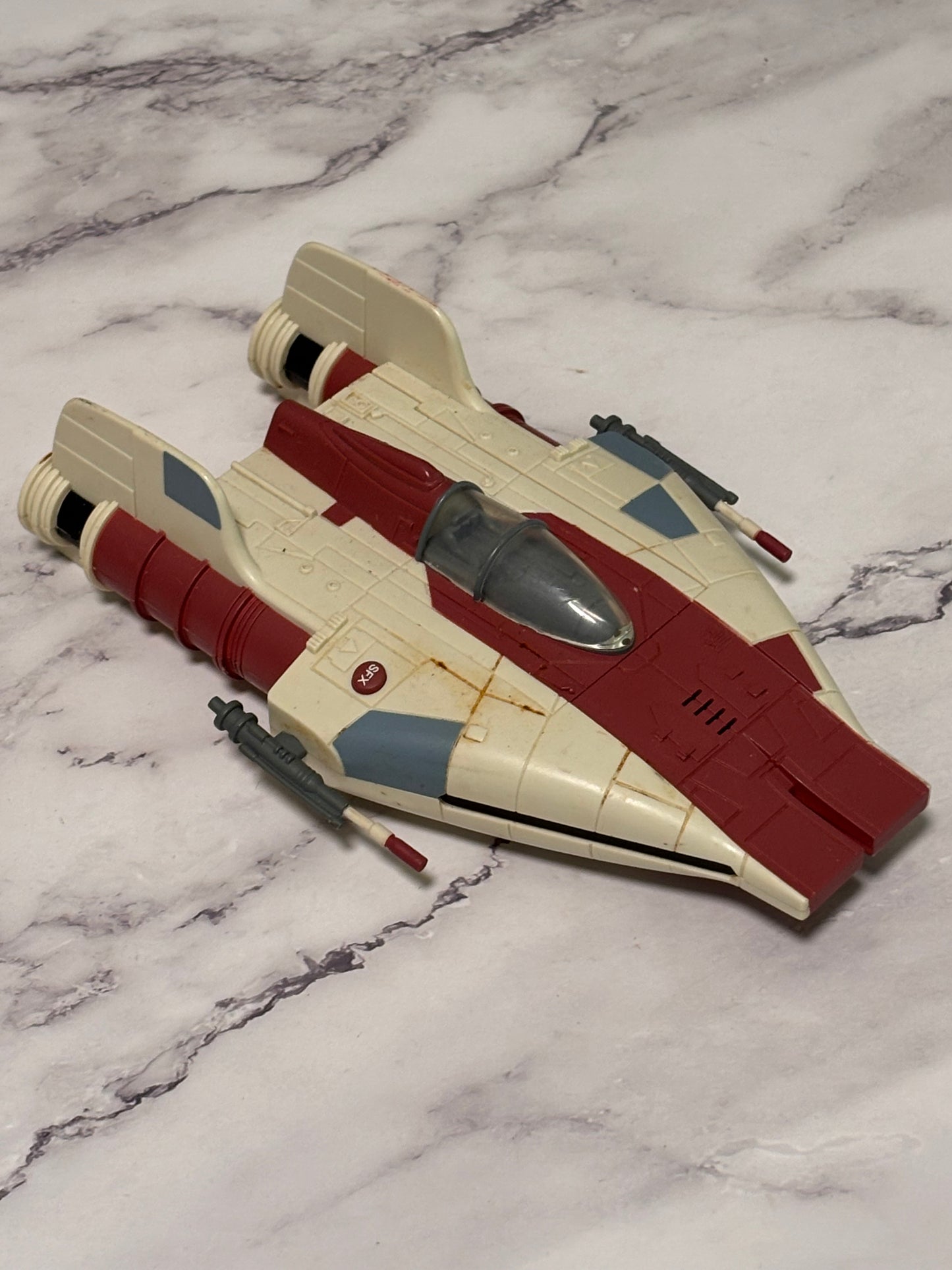 A-Wing Red Starfighter Star Wars Action Fleet Micro Machines Galoob 1995 W/pilot