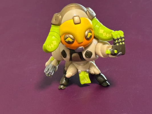 Overwatch Orisa Figure by Blizzard Entertainment Activision Cute But Deadly 2.5”
