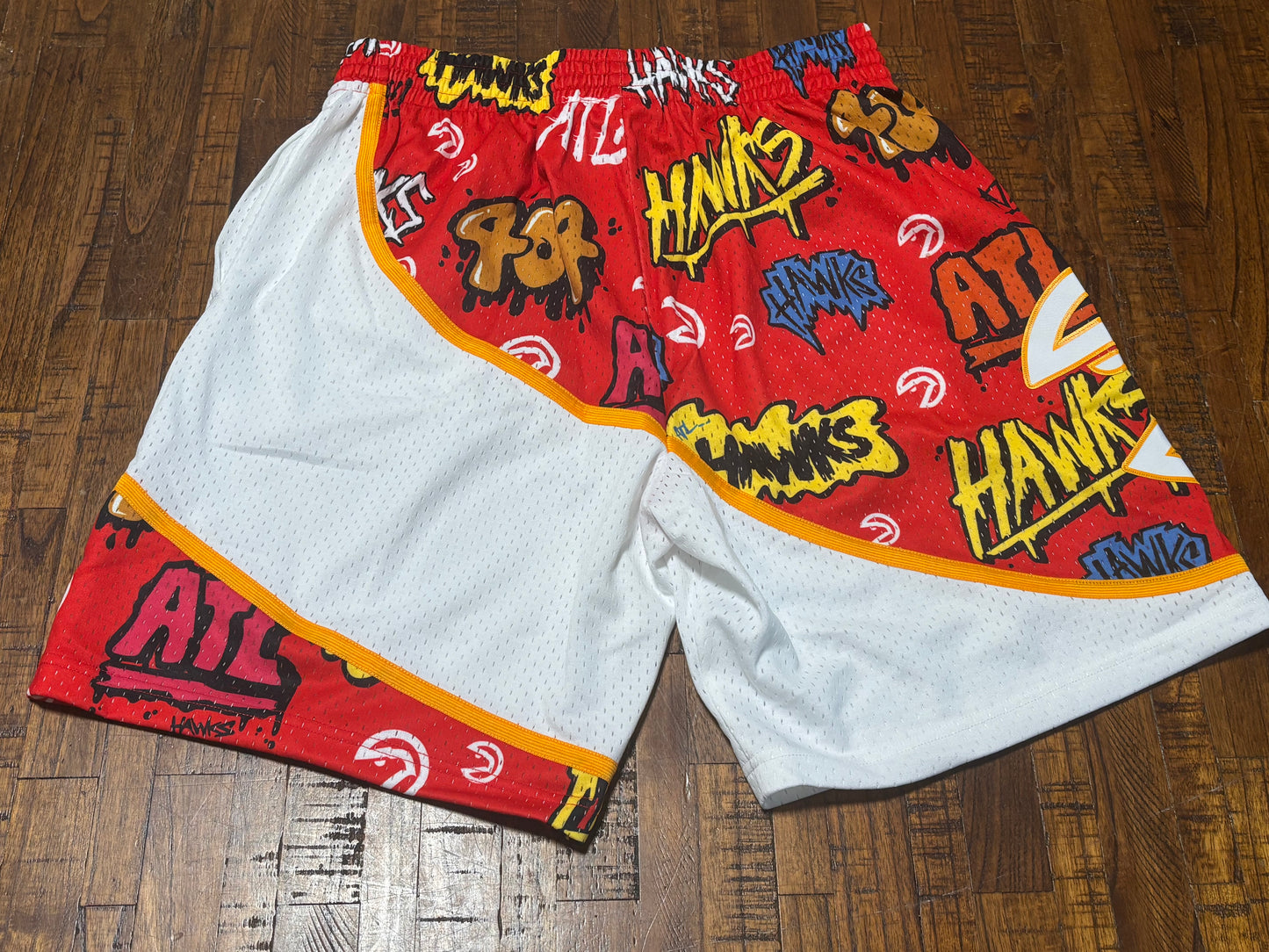 Dominque Wilkins Atlanta Hawks Mitchell & Ness Hardwood Classic HWC NBA Retro Swingman 1986-87 Slap Sticker Graffiti Red White Men’s Shorts Large L New NWOT