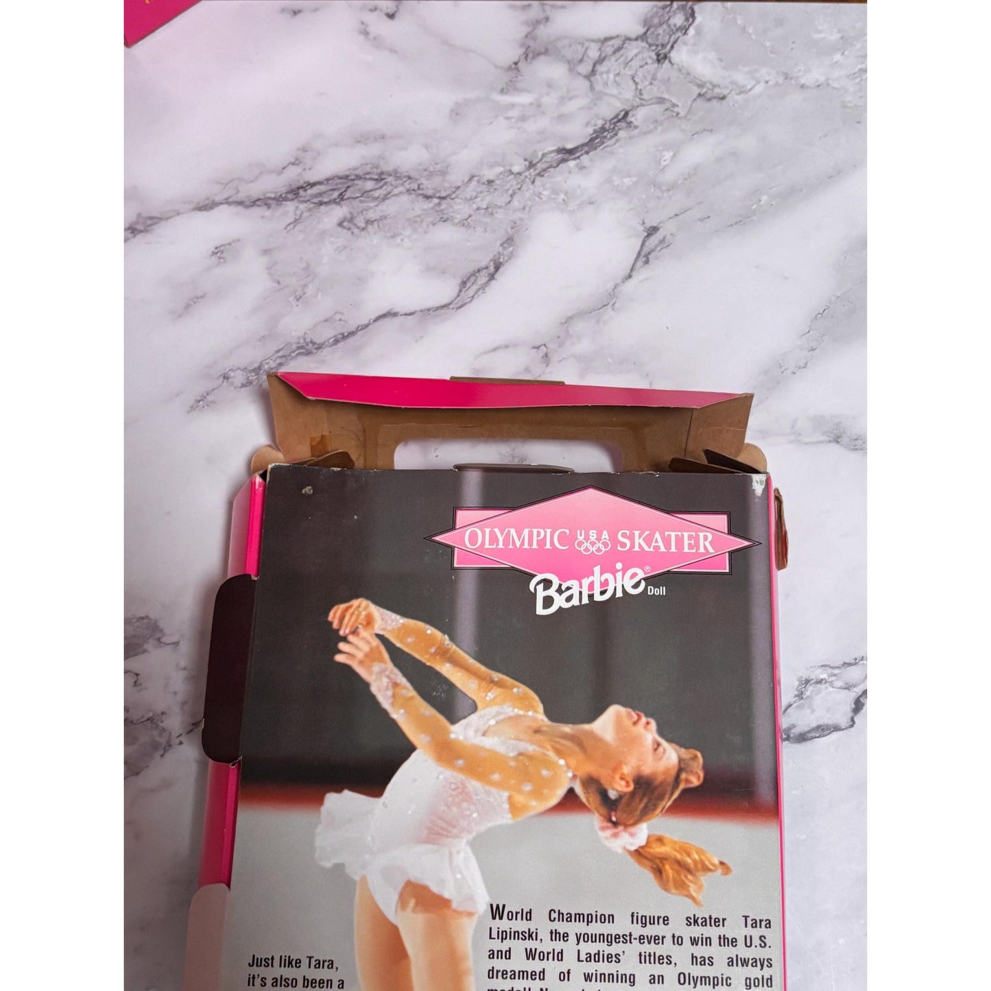 Mattel Olympic Figure Skater Barbie USA #18501 1997 Skate and Spin 90s Doll