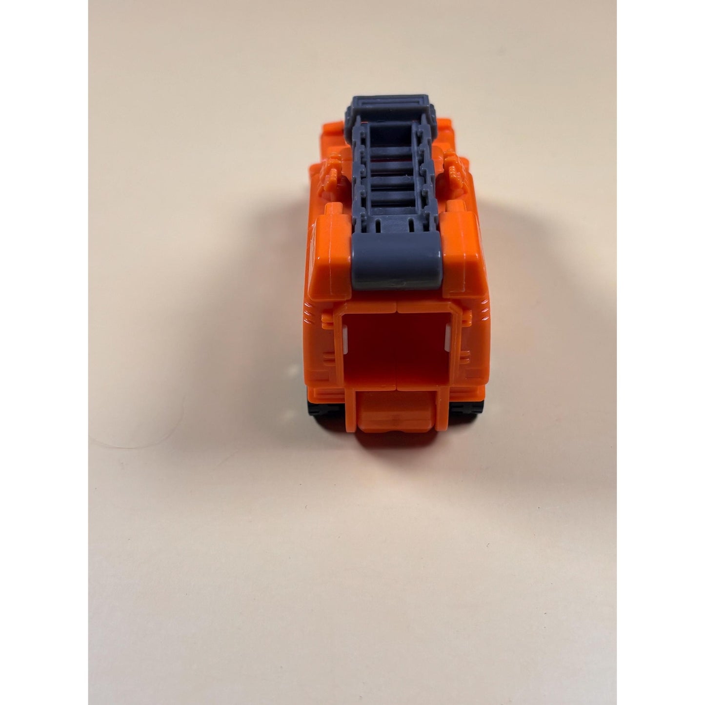 2003 Takara Transformers Energon Optimus Prime Part OP-1 Fire Truck Figure