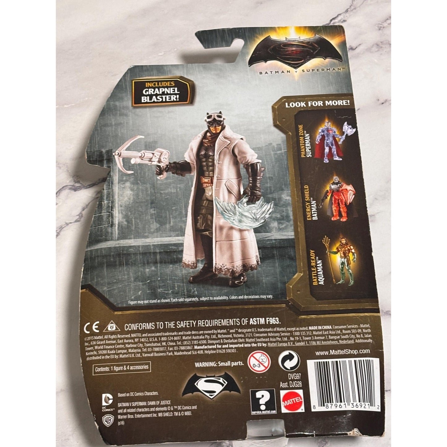 Mattel D C Batman vs Superman Artic Zone Batman Action Figure New 2015