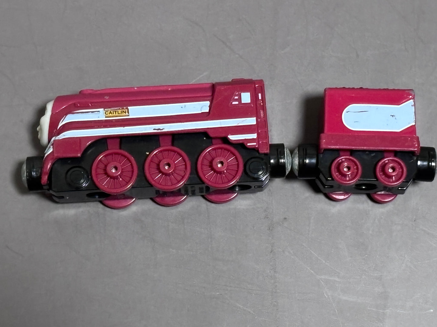 Thomas Take-n-Play Caitlin Die Cast Metal Train Engine & Tender 2015 Magnetic Mattel