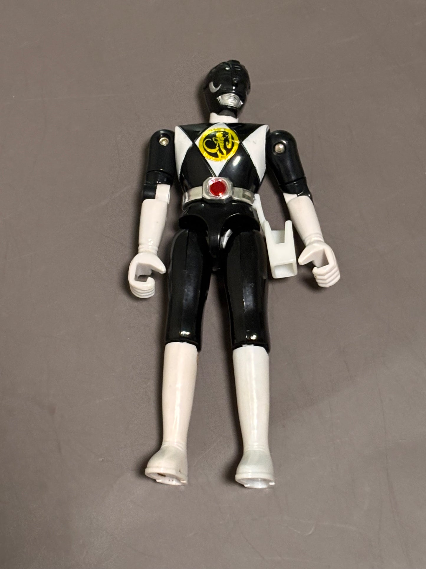 1993 Bandai Mighty Morphin Power Rangers Black Ranger 4.5” Action Figure
