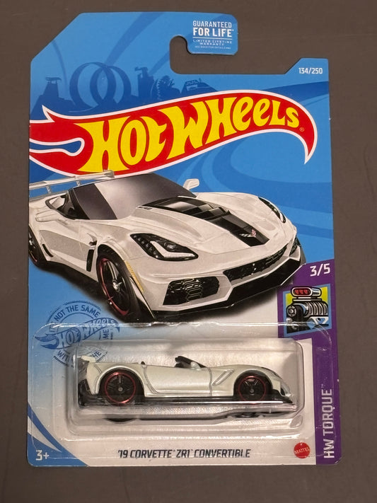 Hot Wheels '19 Corvette Convertible ZR1  White 134/250 2021 HW New