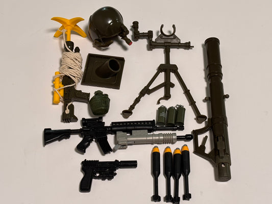 GI Joe Valor Vs. Venom Voice FX Duke 12" Vintage Action Figure Accessories 2004