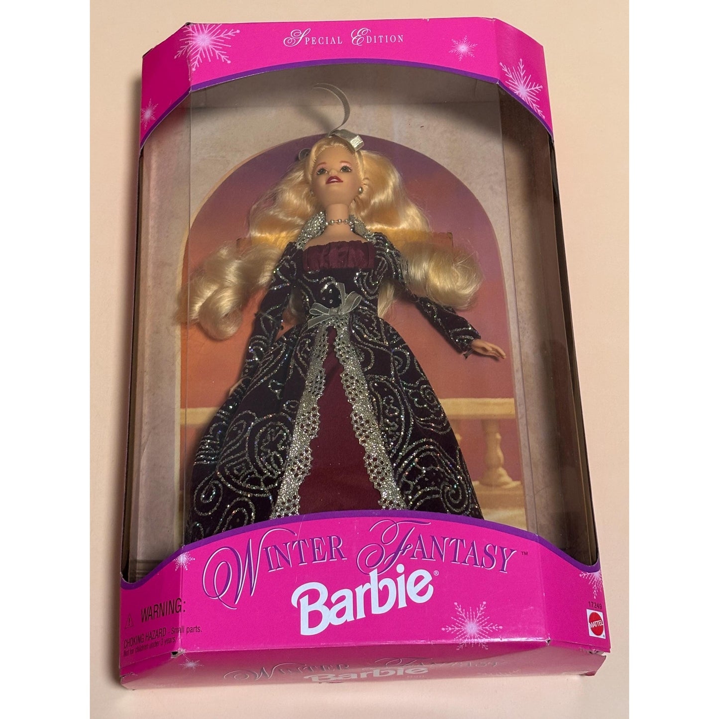 Winter Fantasy Barbie Doll Special Edition 1996 Mattel 17249 New Blonde