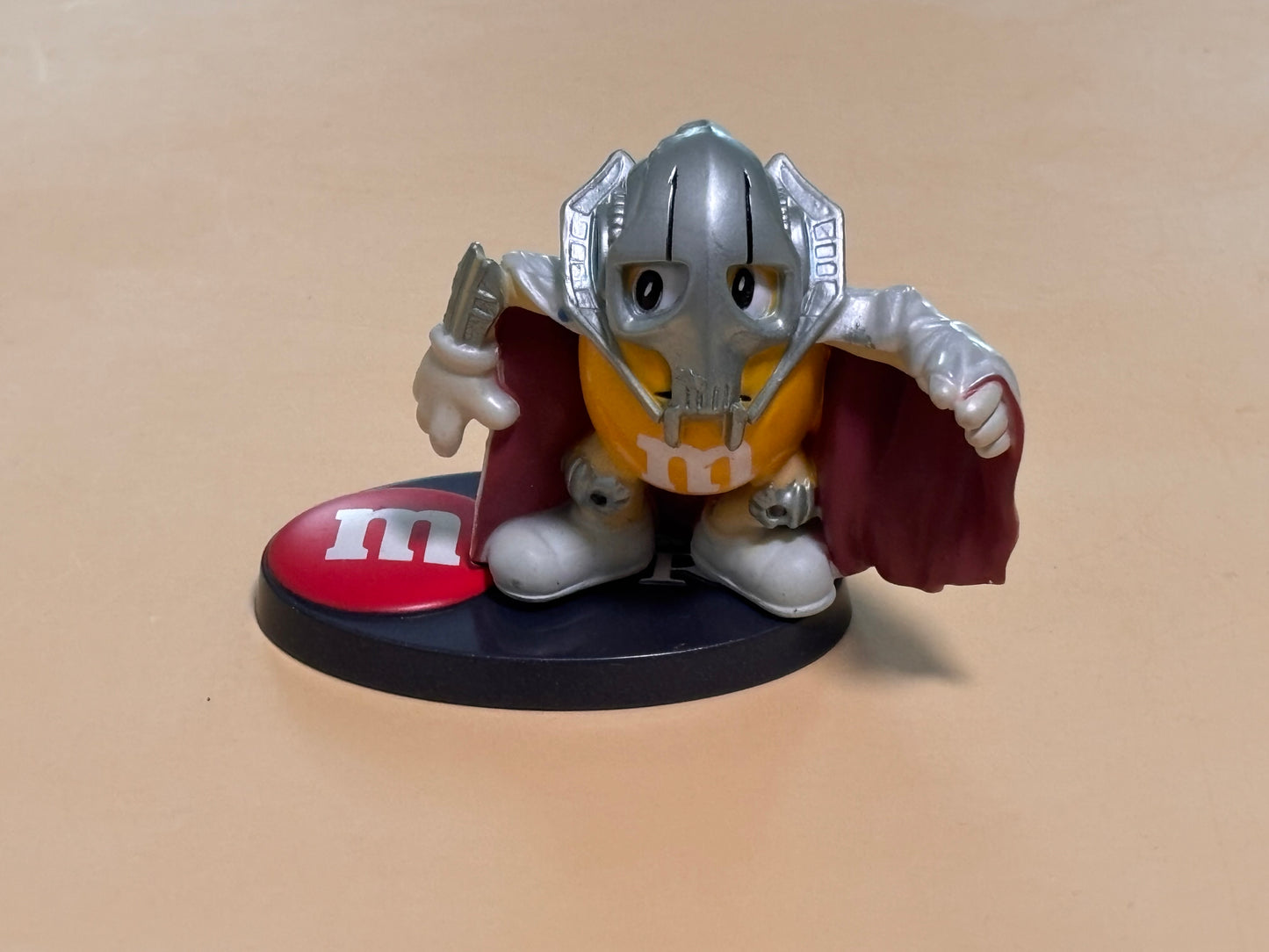 M&M Star Wars General Grievous Figure 2005 Hasbro With Display Base