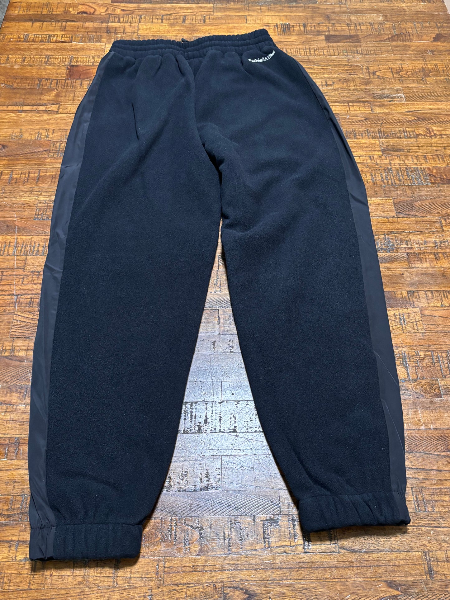 Phoenix Suns Mitchell & Ness NBA Retro Hardwood Classic HWC Cozyfield Fuzzy Fleece Sweat Pants White Black Women’s Medium M New NWOT