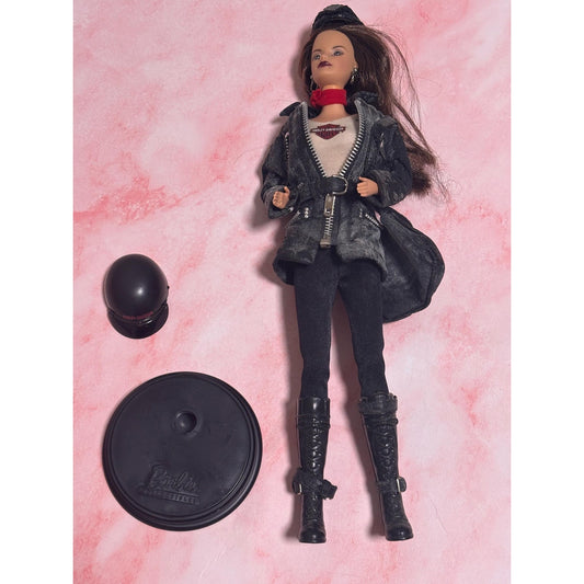 Harley Davidson Barbie Doll Collector Edition 1998 Mattel 22256
