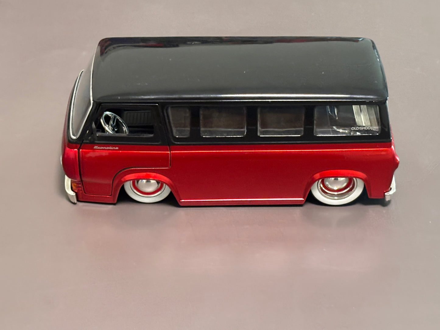 1965 Ford Econoline Bus - Red & Black 1/24 Scale by Jada