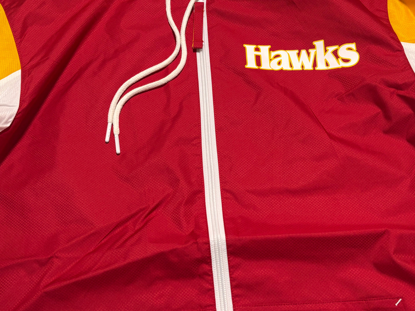 Atlanta Hawks Mitchell & Ness Hardwood Classic HWC NBA Retro Throw it Back Full Zipper Light Weight Windbreaker Jacket Long Sleeve Red Yellow Men’s Large L New NWOT