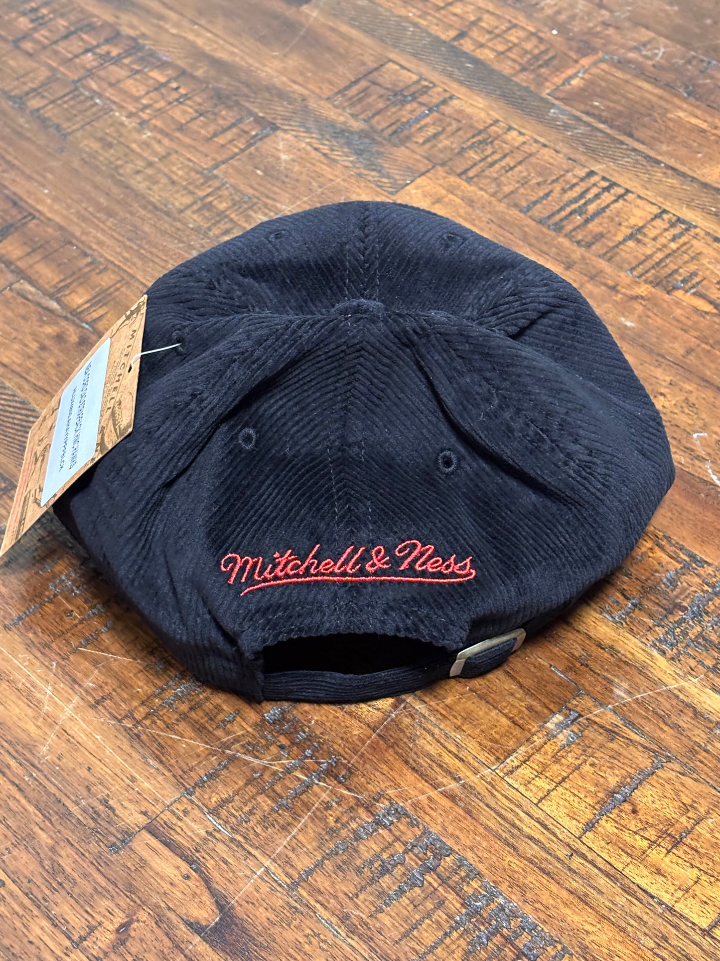 Atlanta Hawks Mitchell & Ness NBA Basketball HWC Hardwood Classic Dad Logo Adjustable Strap Back Corduroy Black Red Hat Cap New NWT