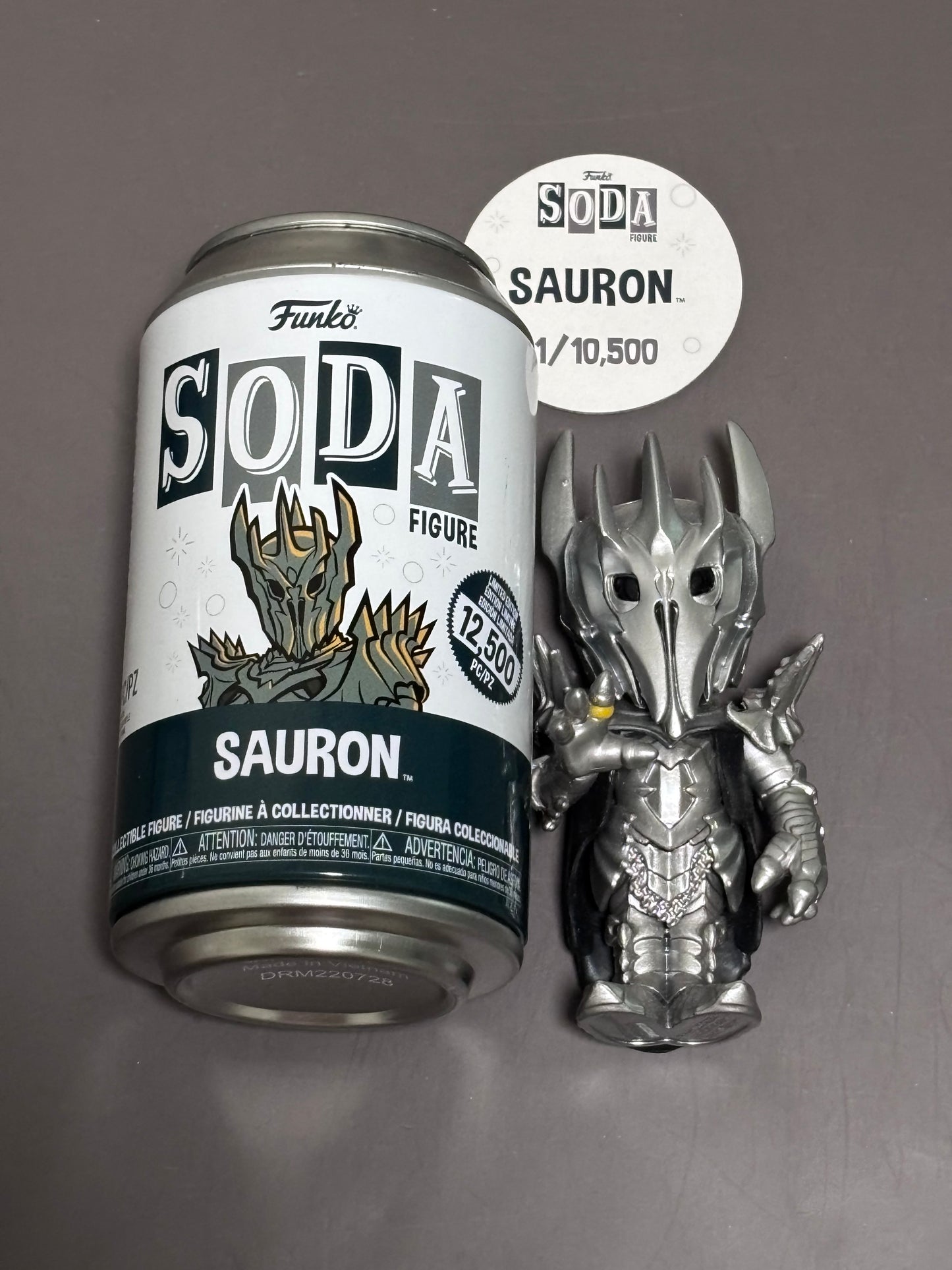 Funko Soda Sauron Lord of The Rings Vinyl Figure 10,500
