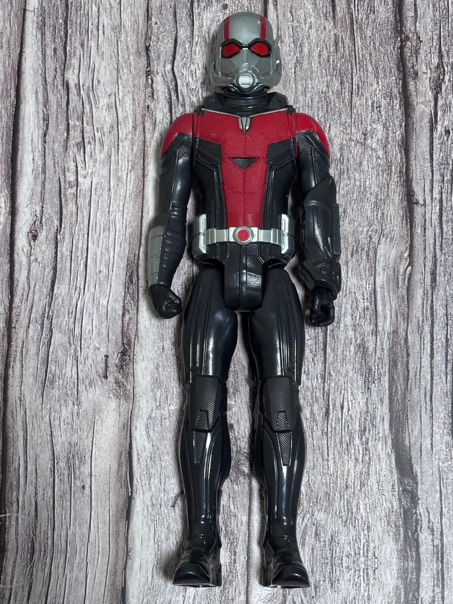 Marvel Avengers Titan Hero Series 12 In Ant-Man Action Figure 2018 Hasbro