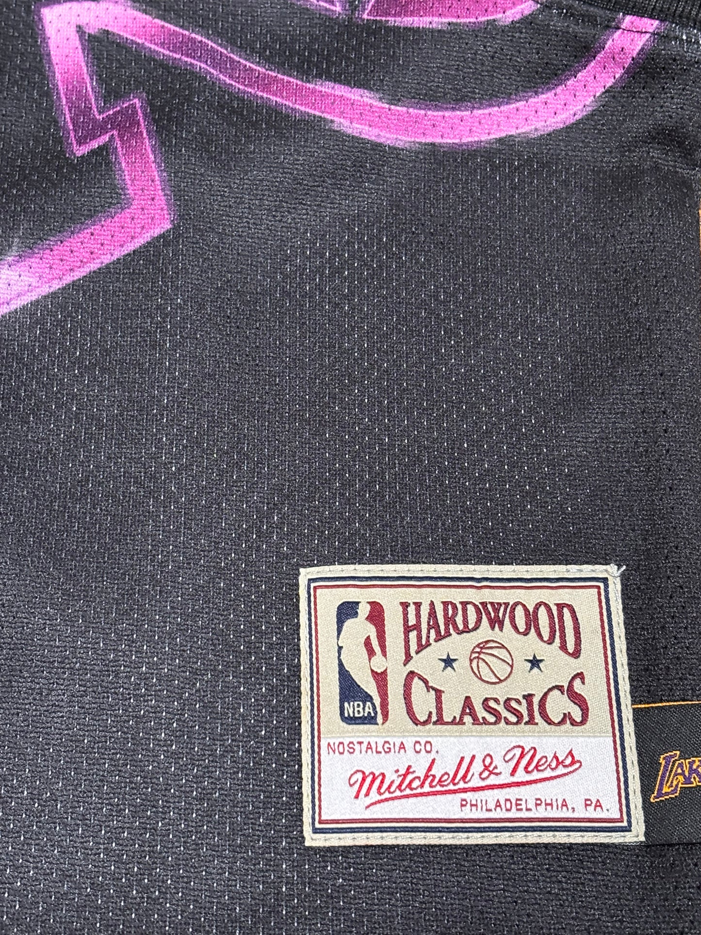 Los Angeles LA Lakers Mitchell & Ness NBA Retro Hardwood Classic HWC Big Face 4.0 Cropped Tank Top Jersey Black Purple Women’s Medium M New NWOT
