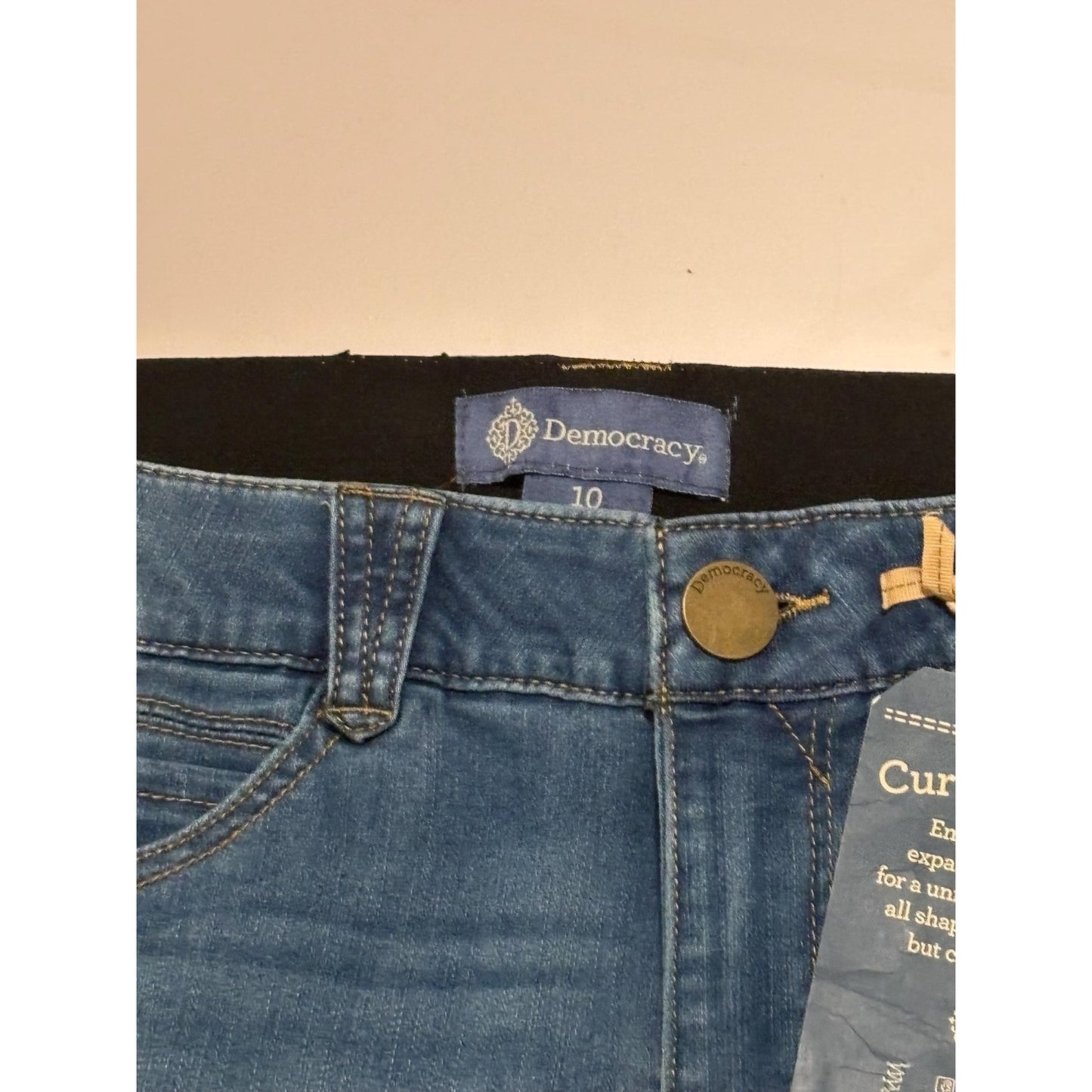 Democracy womens Ab solution 13” Bermuda Short 10 Blue Denim Core Essentials NWT