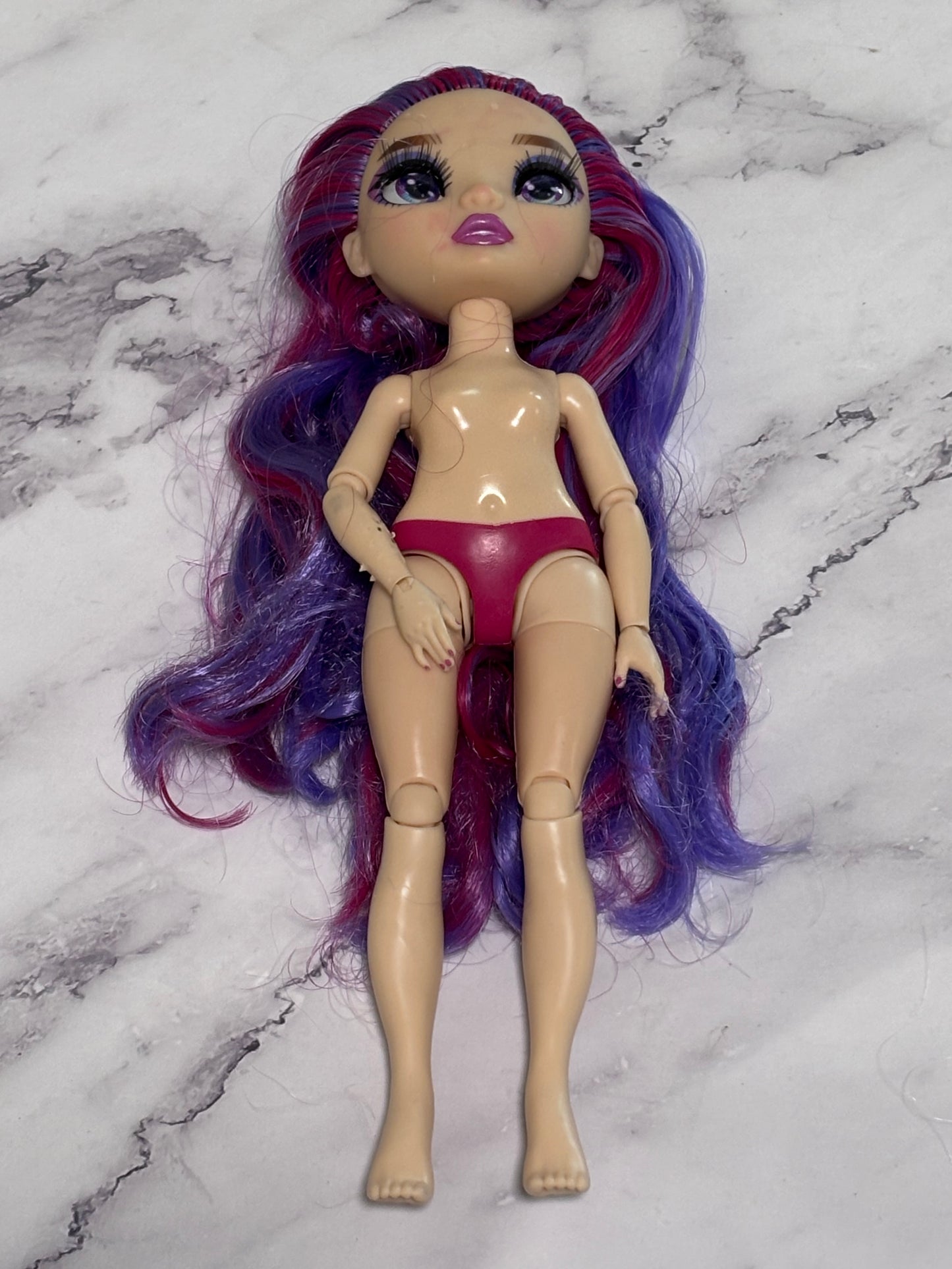 Rainbow High Emi Vanda Series 3 Doll Purple Pink Hair Articulated 2021 11” MGA